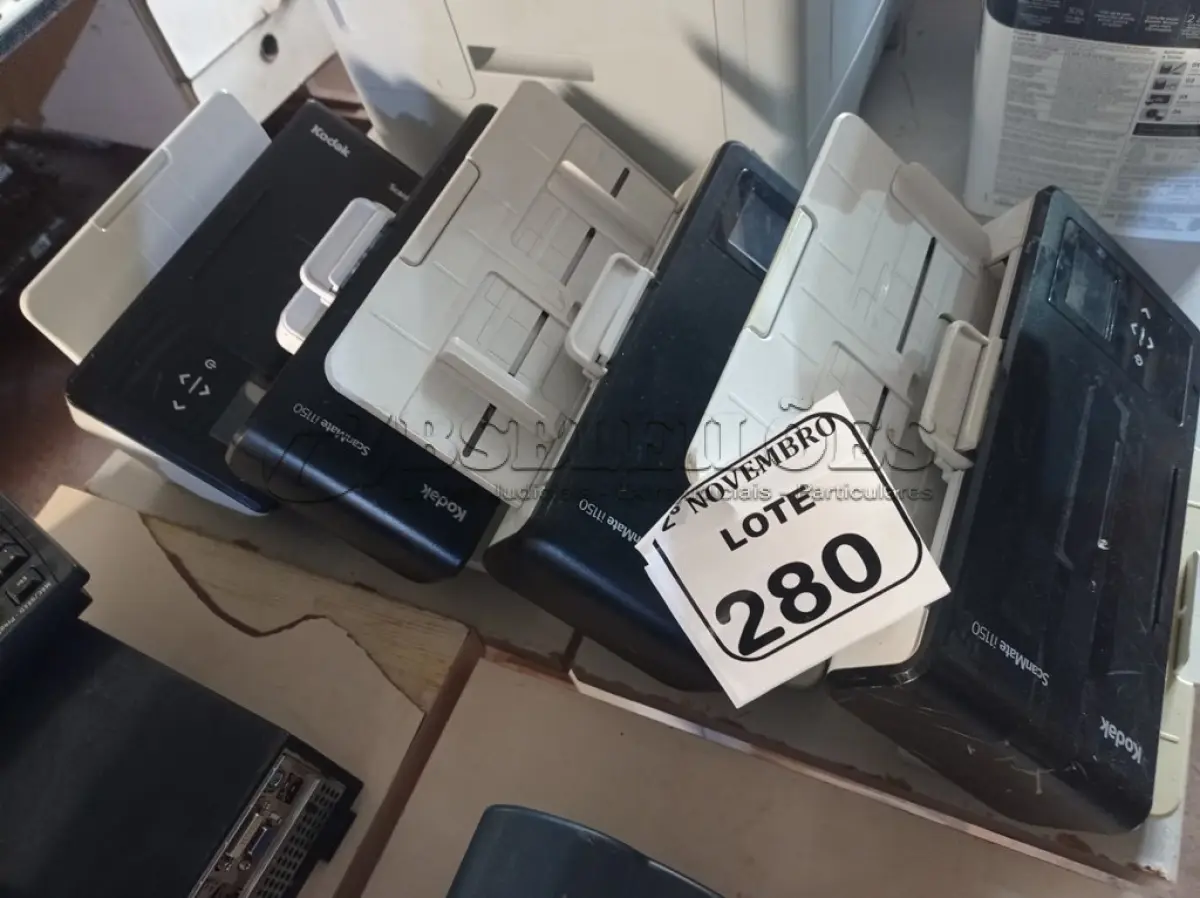 LOTE 280 - 04 SCANNER’S MARCA KODAK. (NO ESTADO) ATENÇÃO! FAZER A VISITAÇÃO ANTES DE ARREMATAR, NÃO SABEMOS SE FUNCIONA. LEILÃO NÃO TEM GARANTIA E NEM DEVOLUÇÃO, SUJEITO A POSSÍVEIS AVARIAS VISÍVEIS/OCULTAS E/OU AUSÊNCIA DE COMPONENTES.
