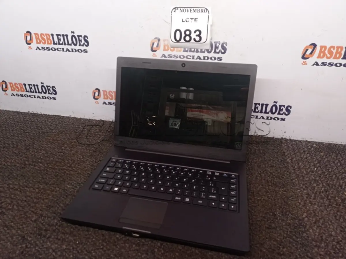 LOTE 083 - 01 NOTEBOOK MARCA CCE. (NO ESTADO) ATENÇÃO! FAZER A VISITAÇÃO ANTES DE ARREMATAR, NÃO SABEMOS SE FUNCIONA. LEILÃO NÃO TEM GARANTIA E NEM DEVOLUÇÃO, SUJEITO A POSSÍVEIS AVARIAS VISÍVEIS/OCULTAS E/OU AUSÊNCIA DE COMPONENTES.