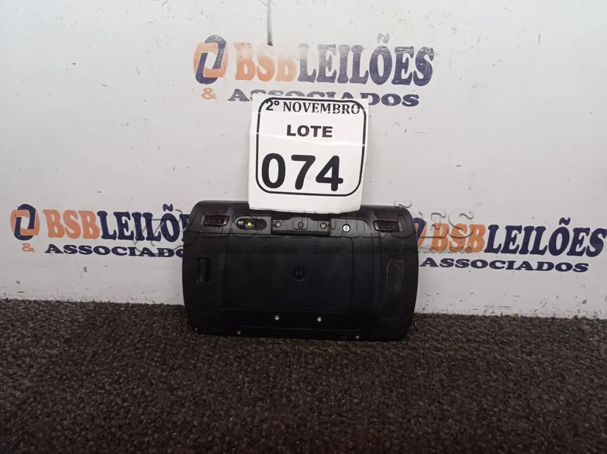 LOTE 074 - 01 TABLET MARCA MOTOROLA MODELO ET1 S/CARREGADOR. (NO ESTADO) ATENÇÃO! FAZER A VISITAÇÃO ANTES DE ARREMATAR, NÃO SABEMOS SE FUNCIONA. LEILÃO NÃO TEM GARANTIA E NEM DEVOLUÇÃO, SUJEITO A POSSÍVEIS AVARIAS VISÍVEIS/OCULTAS E/OU AUSÊNCIA DE COMPONENTES.