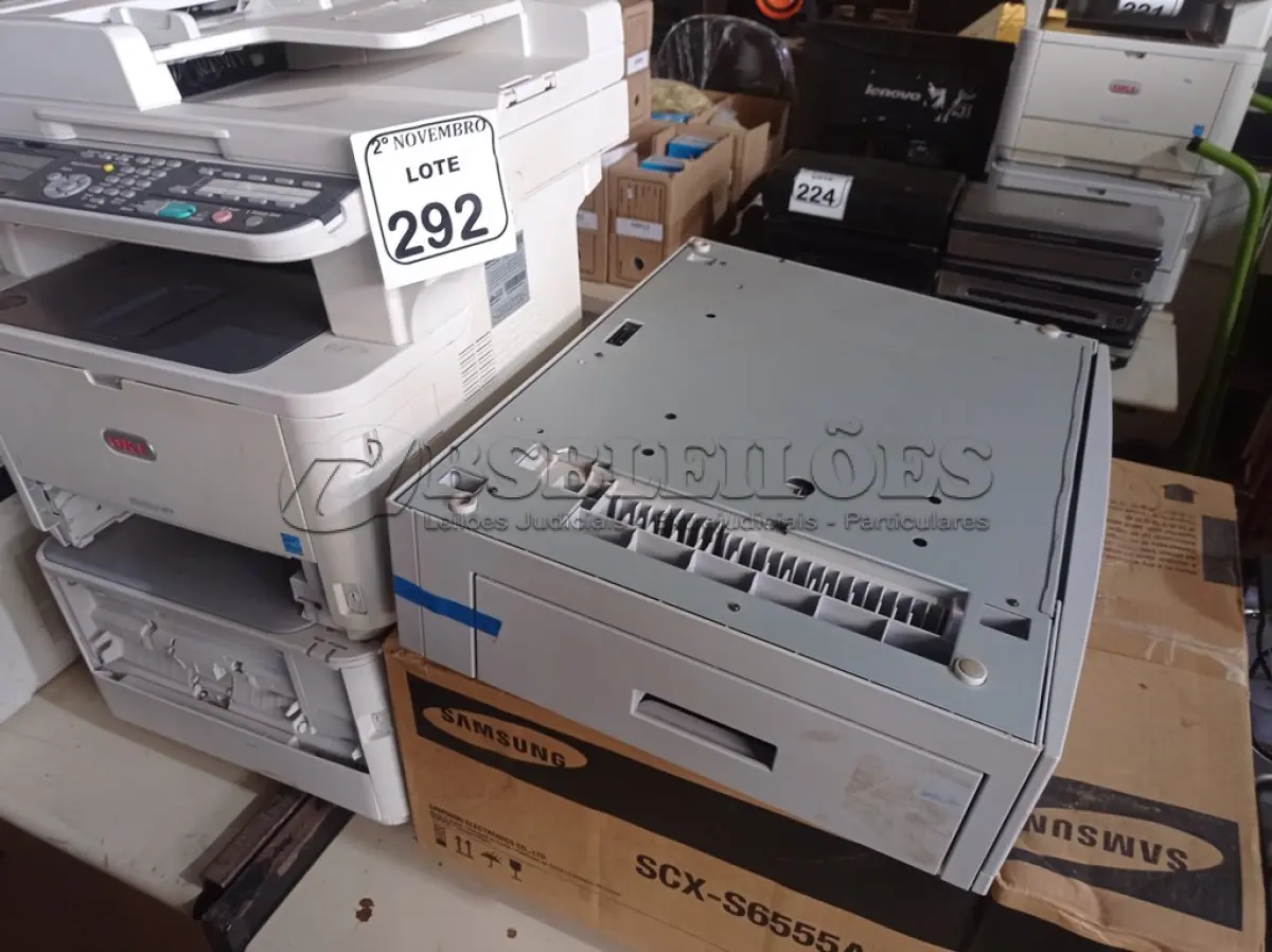 LOTE 292 - 02 IMPRESSORAS MARCAS E MODELOS DIVERSOS SENDO UMA MULTIFUNCIONAL. (NO ESTADO) ATENÇÃO! FAZER A VISITAÇÃO ANTES DE ARREMATAR, NÃO SABEMOS SE FUNCIONA. LEILÃO NÃO TEM GARANTIA E NEM DEVOLUÇÃO, SUJEITO A POSSÍVEIS AVARIAS VISÍVEIS/OCULTAS E/OU AUSÊNCIA DE COMPONENTES.