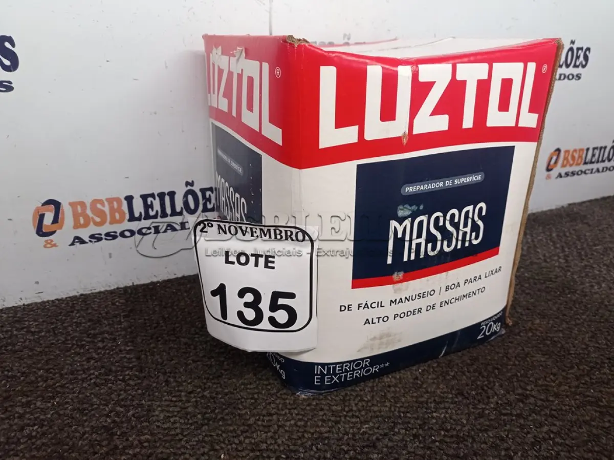 LOTE 135 - 01 MASSA CORRIDA MARCA LUZTOL 20KG(NOVO). (NO ESTADO) ATENÇÃO! FAZER A VISITAÇÃO ANTES DE ARREMATAR, NÃO SABEMOS SE FUNCIONA. LEILÃO NÃO TEM GARANTIA E NEM DEVOLUÇÃO, SUJEITO A POSSÍVEIS AVARIAS VISÍVEIS/OCULTAS E/OU AUSÊNCIA DE COMPONENTES.