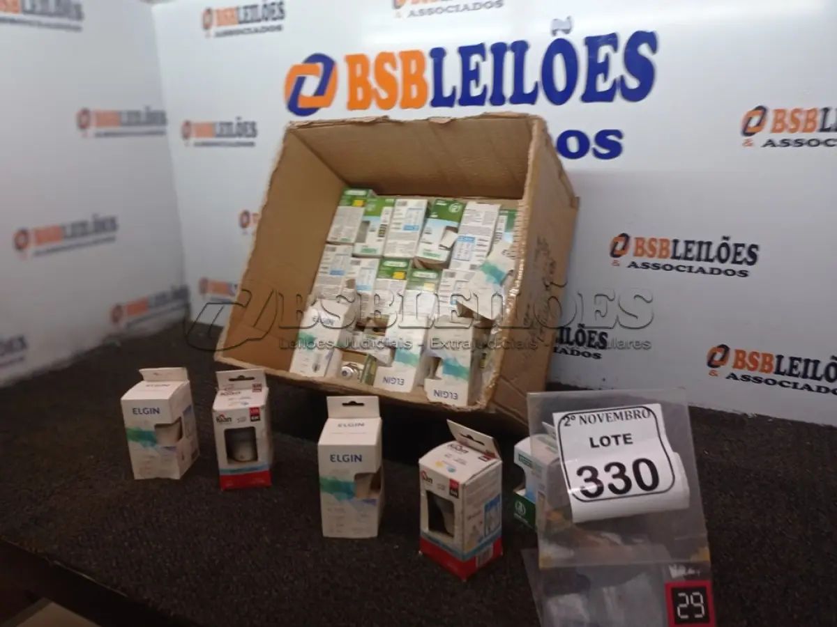 LOTE 330