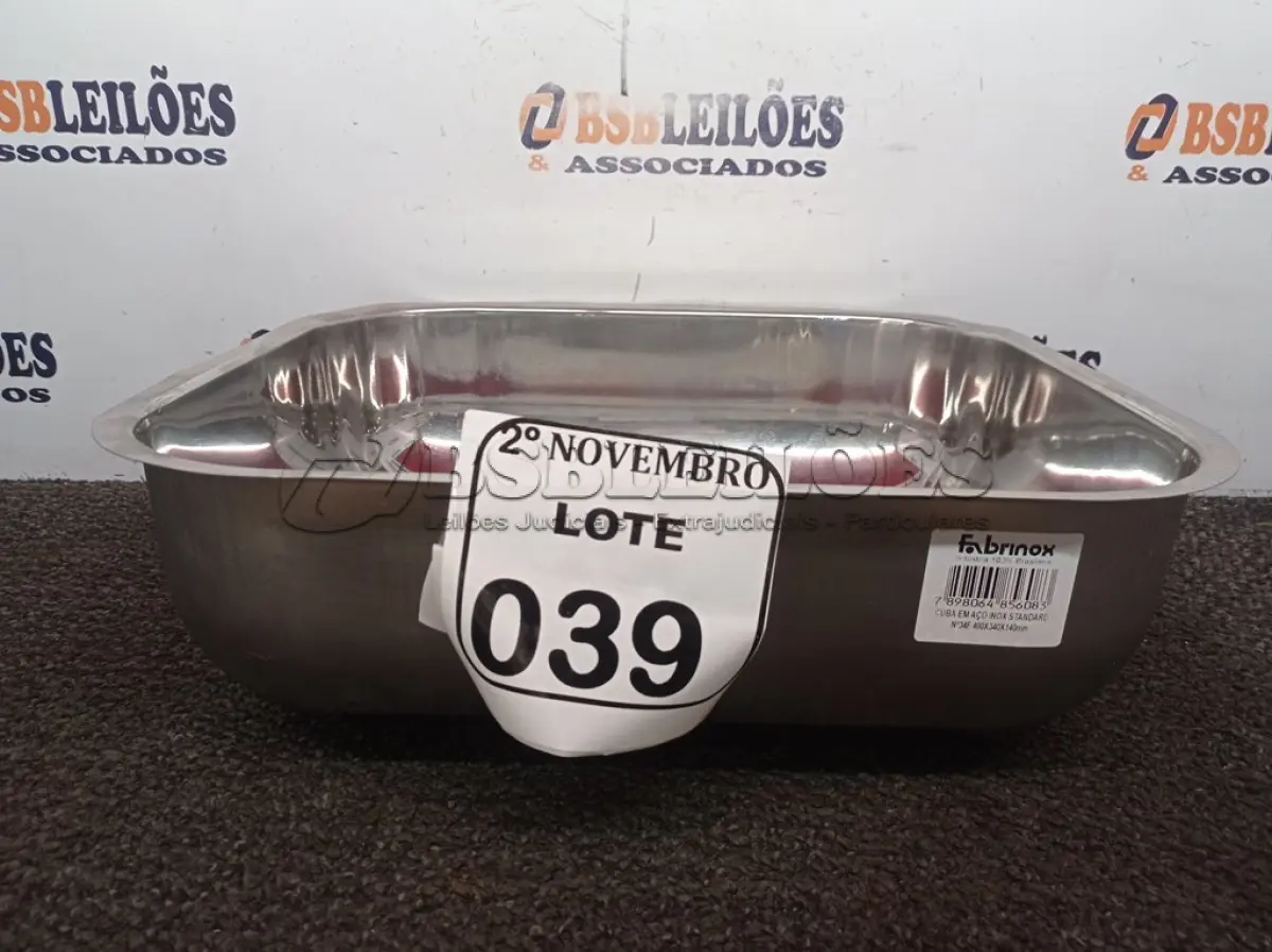 LOTE 039 - 01 CUBA EM AÇO INOX STANDARD MARCA FABRINOX 400X340X140MM(NOVO). (NO ESTADO) ATENÇÃO! FAZER A VISITAÇÃO ANTES DE ARREMATAR, NÃO SABEMOS SE FUNCIONA. LEILÃO NÃO TEM GARANTIA E NEM DEVOLUÇÃO, SUJEITO A POSSÍVEIS AVARIAS VISÍVEIS/OCULTAS E/OU AUSÊNCIA DE COMPONENTES.