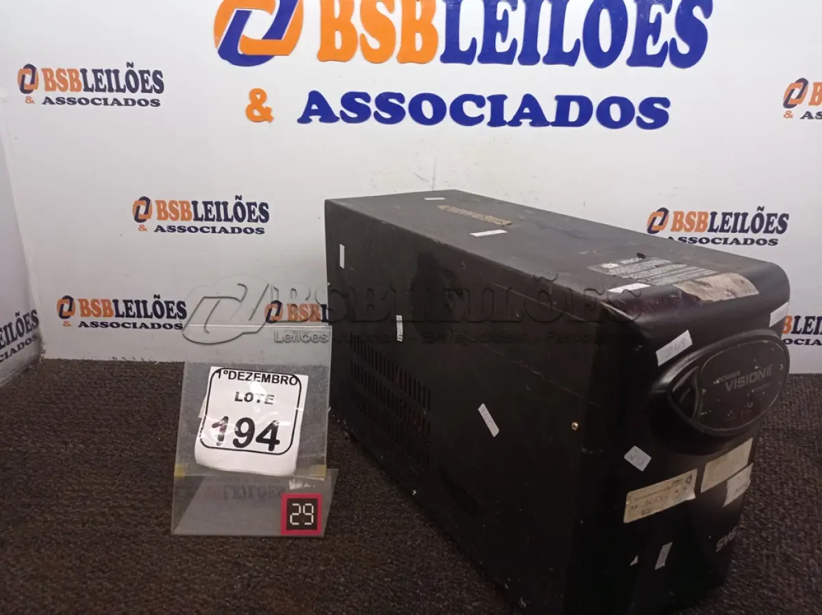 LOTE 194 - 01 NOBREAK MARCA VISION2. (NO ESTADO) ATENÇÃO! FAZER A VISITAÇÃO ANTES DE ARREMATAR, NÃO SABEMOS SE FUNCIONA. LEILÃO NÃO TEM GARANTIA E NEM DEVOLUÇÃO, SUJEITO A POSSÍVEIS AVARIAS VISÍVEIS/OCULTAS E/OU AUSÊNCIA DE COMPONENTES.