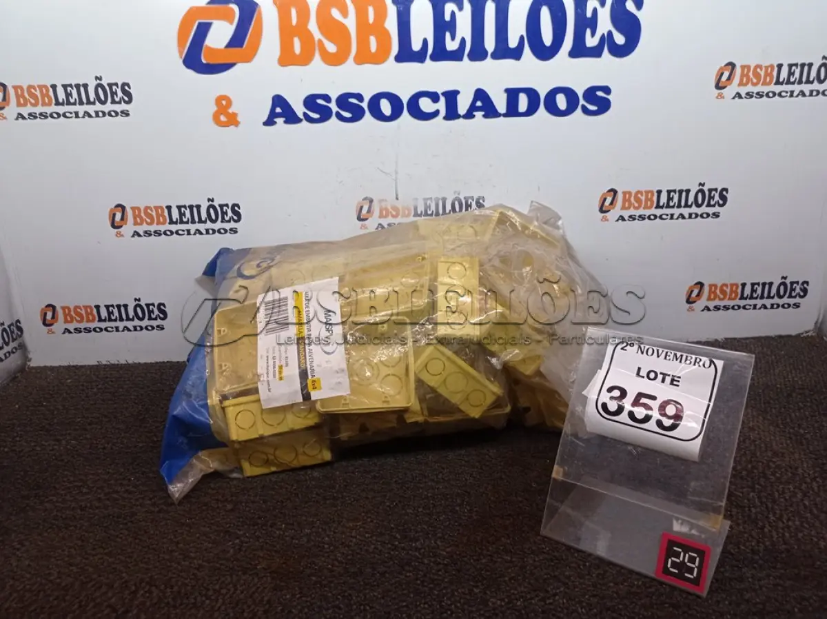 LOTE 359 - 01 SACO DE CAIXAS PARA EMBUTIR AMARELA STANDART(NOVO). (NO ESTADO) ATENÇÃO! FAZER A VISITAÇÃO ANTES DE ARREMATAR, NÃO SABEMOS SE FUNCIONA. LEILÃO NÃO TEM GARANTIA E NEM DEVOLUÇÃO, SUJEITO A POSSÍVEIS AVARIAS VISÍVEIS/OCULTAS E/OU AUSÊNCIA DE COMPONENTES.