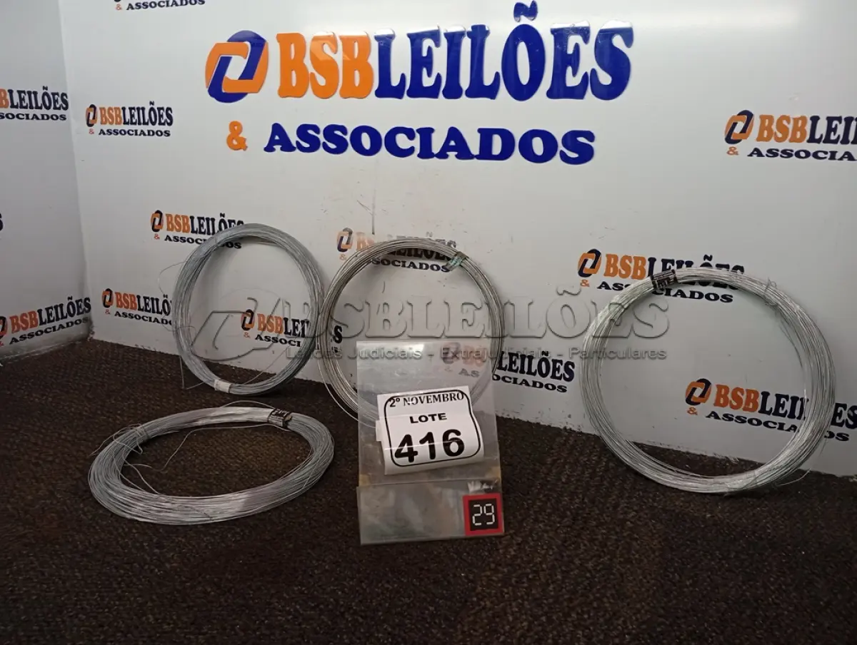 LOTE 416 - 05 ROLOS DE ARAME ZINCADO 1,24MM MARCA GERDAU. (NO ESTADO) ATENÇÃO! FAZER A VISITAÇÃO ANTES DE ARREMATAR, NÃO SABEMOS SE FUNCIONA. LEILÃO NÃO TEM GARANTIA E NEM DEVOLUÇÃO, SUJEITO A POSSÍVEIS AVARIAS VISÍVEIS/OCULTAS E/OU AUSÊNCIA DE COMPONENTES.
