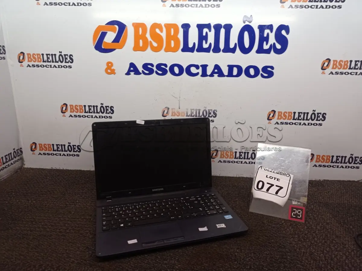 LOTE 077 - 01 NOTEBOOK MARCA SAMSUNG ICORE 3 P/RETIRADA DE PEÇAS. (NO ESTADO) ATENÇÃO! FAZER A VISITAÇÃO ANTES DE ARREMATAR, NÃO SABEMOS SE FUNCIONA. LEILÃO NÃO TEM GARANTIA E NEM DEVOLUÇÃO, SUJEITO A POSSÍVEIS AVARIAS VISÍVEIS/OCULTAS E/OU AUSÊNCIA DE COMPONENTES.