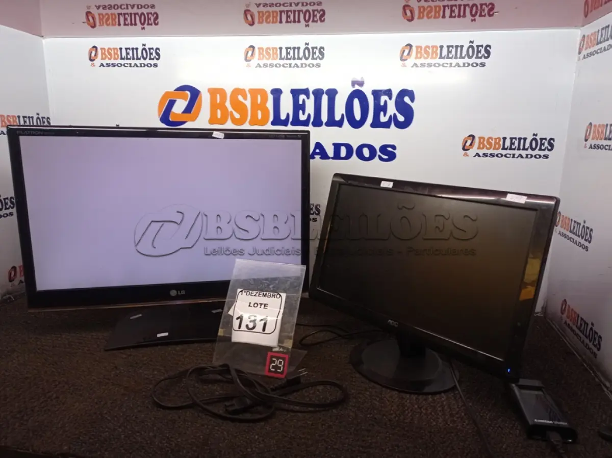 LOTE 131 - 01 TELA P/ MARCAS E MODELOS DIVERSOS P/RETIRADA DE PEÇAS. (NO ESTADO) ATENÇÃO! FAZER A VISITAÇÃO ANTES DE ARREMATAR, NÃO SABEMOS SE FUNCIONA. LEILÃO NÃO TEM GARANTIA E NEM DEVOLUÇÃO, SUJEITO A POSSÍVEIS AVARIAS VISÍVEIS/OCULTAS E/OU AUSÊNCIA DE COMPONENTES.