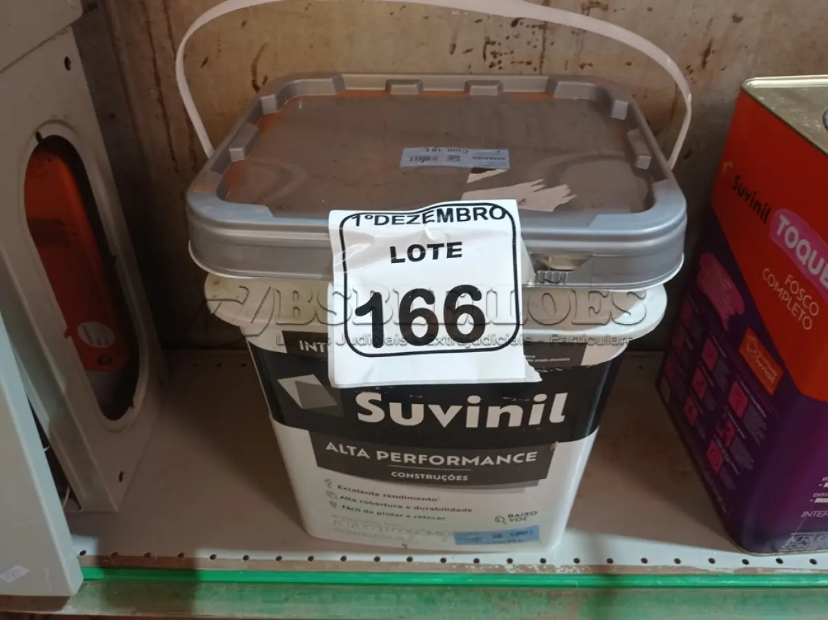 LOTE 166 - 01 BALDE DE TINTA BRANCO FOSCO MARCA SUVINIL 18L. (VALIDADE 09/2027)(NOVO) (NO ESTADO) ATENÇÃO! FAZER A VISITAÇÃO ANTES DE ARREMATAR, NÃO SABEMOS SE FUNCIONA. LEILÃO NÃO TEM GARANTIA E NEM DEVOLUÇÃO, SUJEITO A POSSÍVEIS AVARIAS VISÍVEIS/OCULTAS E/OU AUSÊNCIA DE COMPONENTES.