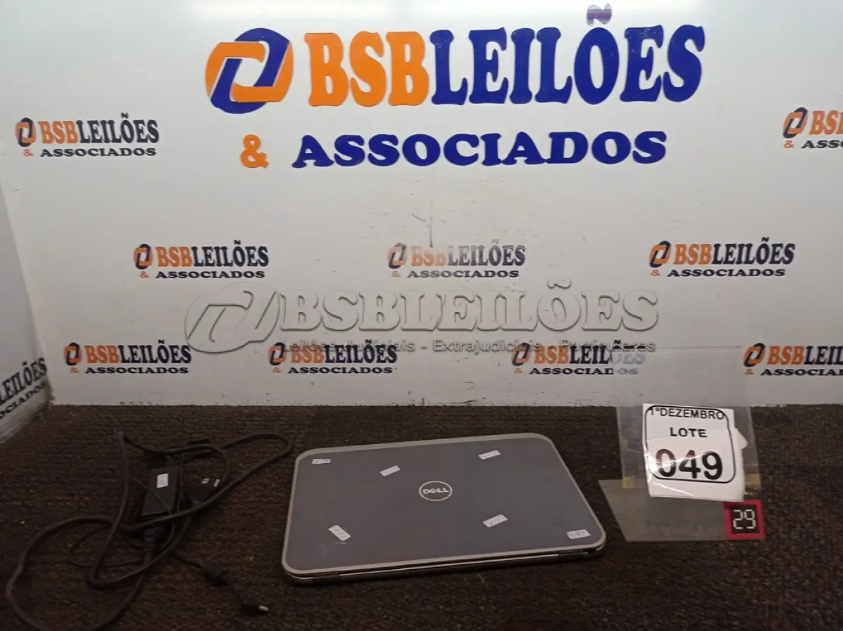 LOTE 049 - 01 NOTEBOOK MARCA DELL C/FONTE I5 DE TERCEIRA 2GIGAS DE RAM HD 500GB. (NO ESTADO) ATENÇÃO! FAZER A VISITAÇÃO ANTES DE ARREMATAR, NÃO SABEMOS SE FUNCIONA. LEILÃO NÃO TEM GARANTIA E NEM DEVOLUÇÃO, SUJEITO A POSSÍVEIS AVARIAS VISÍVEIS/OCULTAS E/OU AUSÊNCIA DE COMPONENTES.