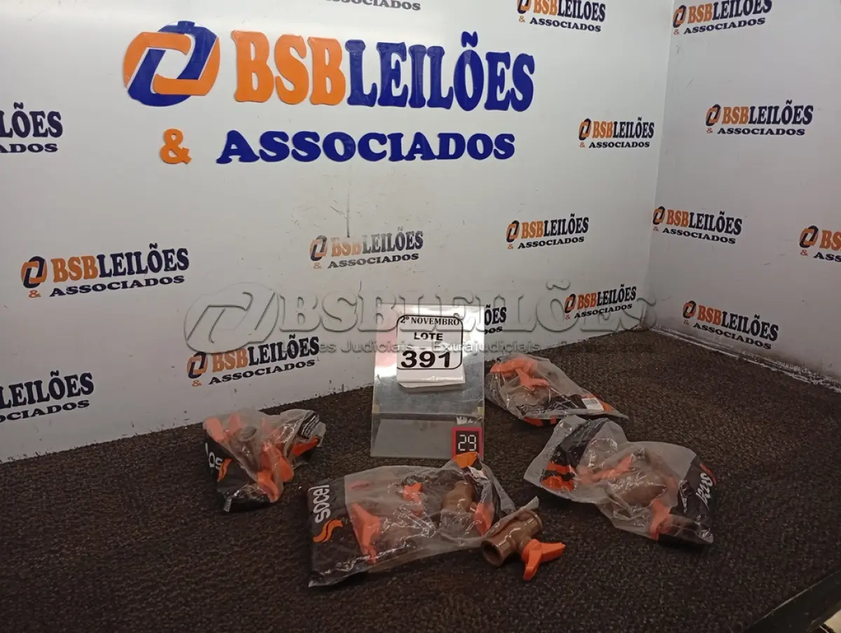 LOTE 391 - 01 LOTE C/DIVERSOS REGISTROS ESFERA BORBOLETA SOLDÁVEL MARROM 20MM(NOVO). (NO ESTADO) ATENÇÃO! FAZER A VISITAÇÃO ANTES DE ARREMATAR, NÃO SABEMOS SE FUNCIONA. LEILÃO NÃO TEM GARANTIA E NEM DEVOLUÇÃO, SUJEITO A POSSÍVEIS AVARIAS VISÍVEIS/OCULTAS E/OU AUSÊNCIA DE COMPONENTES.