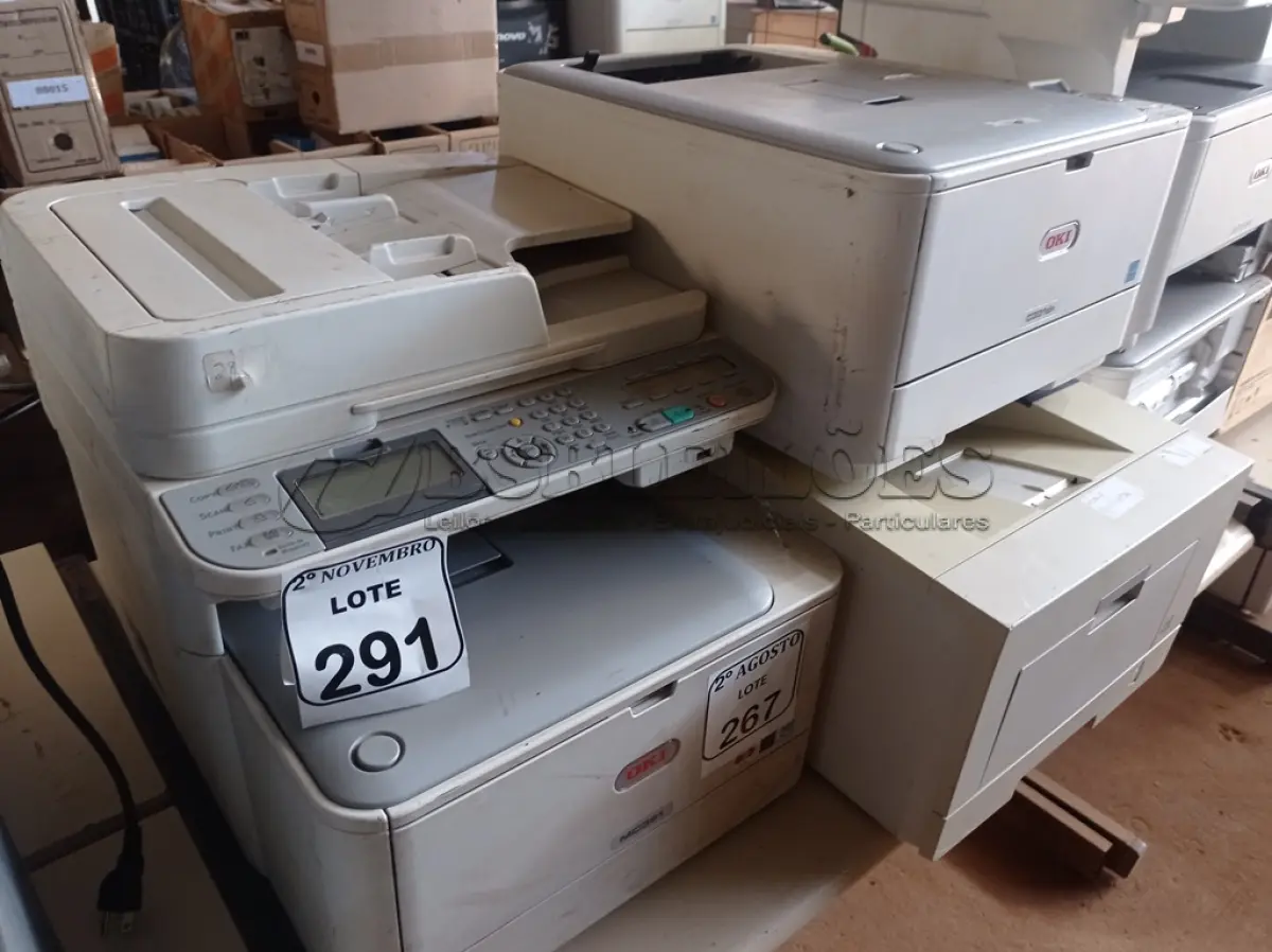 LOTE 291 - 04 IMPRESSORAS MARCAS E MODELOS DIVERSOS SENDO UMA MULTIFUNCIONAL. (NO ESTADO) ATENÇÃO! FAZER A VISITAÇÃO ANTES DE ARREMATAR, NÃO SABEMOS SE FUNCIONA. LEILÃO NÃO TEM GARANTIA E NEM DEVOLUÇÃO, SUJEITO A POSSÍVEIS AVARIAS VISÍVEIS/OCULTAS E/OU AUSÊNCIA DE COMPONENTES.