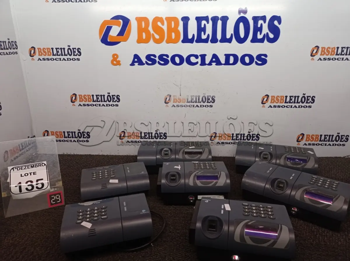 LOTE 135 - 07 RELÓGIOS DE PONTO C/LEITOR BIOMÉTRICO MARCAS E MODELOS DIVERSOS. (NO ESTADO) ATENÇÃO! FAZER A VISITAÇÃO ANTES DE ARREMATAR, NÃO SABEMOS SE FUNCIONA. LEILÃO NÃO TEM GARANTIA E NEM DEVOLUÇÃO, SUJEITO A POSSÍVEIS AVARIAS VISÍVEIS/OCULTAS E/OU AUSÊNCIA DE COMPONENTES.