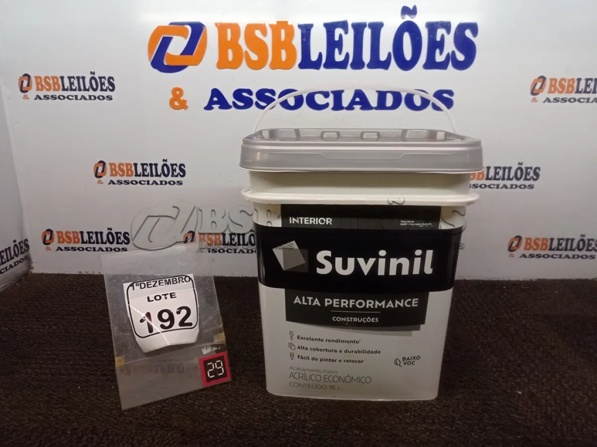 LOTE 192 - 01 BALDE DE TINTA BRANCO FOSCO MARCA SUVINIL 18L.(NOVO) (NO ESTADO) ATENÇÃO! FAZER A VISITAÇÃO ANTES DE ARREMATAR, NÃO SABEMOS SE FUNCIONA. LEILÃO NÃO TEM GARANTIA E NEM DEVOLUÇÃO, SUJEITO A POSSÍVEIS AVARIAS VISÍVEIS/OCULTAS E/OU AUSÊNCIA DE COMPONENTES.