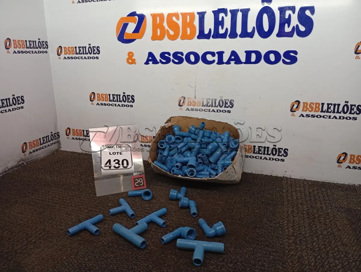 LOTE 430 - 01 LOTE C/VÁRIOS JOELHOS C/ROSCA MARCAS E MODELOS DIVERSOS(NOVO). (NO ESTADO) ATENÇÃO! FAZER A VISITAÇÃO ANTES DE ARREMATAR, NÃO SABEMOS SE FUNCIONA. LEILÃO NÃO TEM GARANTIA E NEM DEVOLUÇÃO, SUJEITO A POSSÍVEIS AVARIAS VISÍVEIS/OCULTAS E/OU AUSÊNCIA DE COMPONENTES.