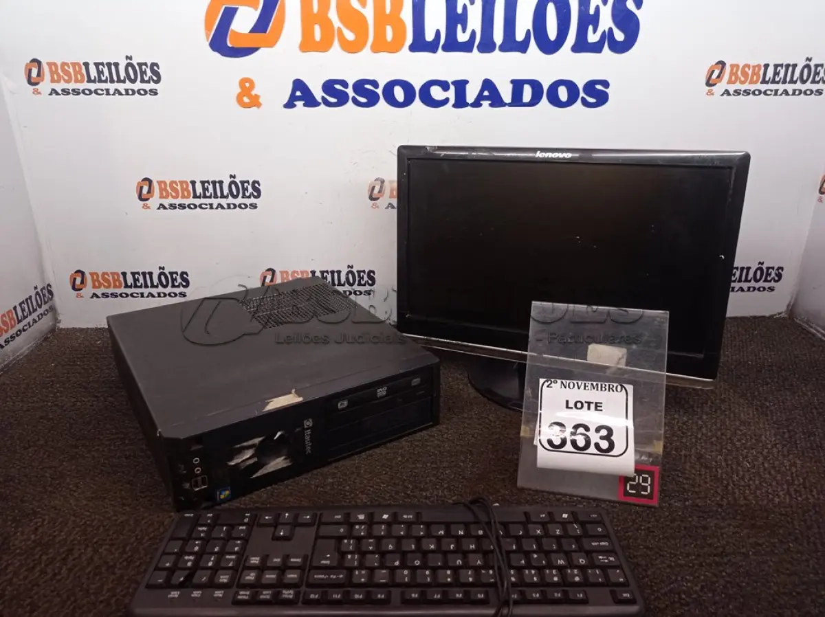 LOTE 363 - 01 CPU ITAUTEC, 01 MONITOR LENOVO E 01 TECLADO. (NO ESTADO) ATENÇÃO! FAZER A VISITAÇÃO ANTES DE ARREMATAR, NÃO SABEMOS SE FUNCIONA. LEILÃO NÃO TEM GARANTIA E NEM DEVOLUÇÃO, SUJEITO A POSSÍVEIS AVARIAS VISÍVEIS/OCULTAS E/OU AUSÊNCIA DE COMPONENTES.