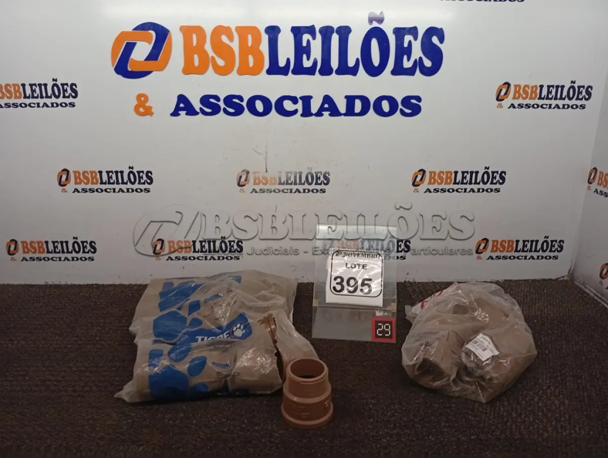 LOTE 395 - 01 LOTE C/GRANDE QUANTIDADE DE TE DE REDUÇÃO SOLDÁVEL(NOVO). (NO ESTADO) ATENÇÃO! FAZER A VISITAÇÃO ANTES DE ARREMATAR, NÃO SABEMOS SE FUNCIONA. LEILÃO NÃO TEM GARANTIA E NEM DEVOLUÇÃO, SUJEITO A POSSÍVEIS AVARIAS VISÍVEIS/OCULTAS E/OU AUSÊNCIA DE COMPONENTES.