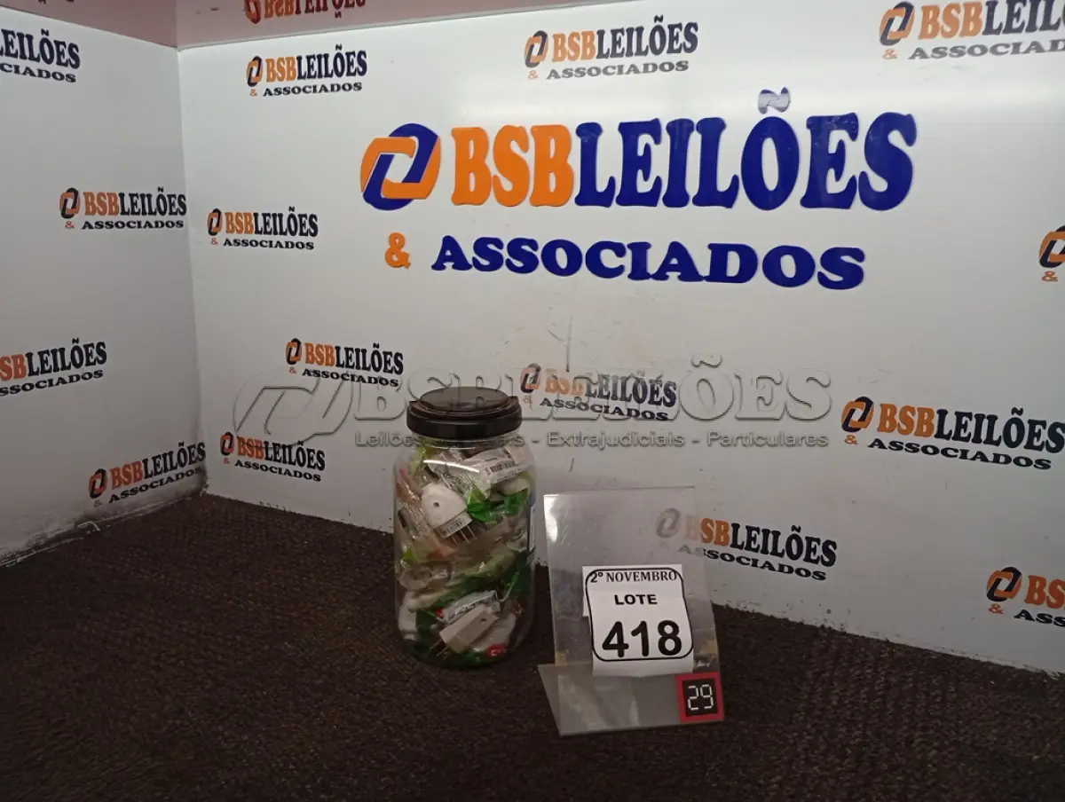 LOTE 418 - 01 LOTE C/VÁRIOS PLUGUES FÊMEA E MACHO E MARCAS E MODELOS DIVERSOS(NOVO). (NO ESTADO) ATENÇÃO! FAZER A VISITAÇÃO ANTES DE ARREMATAR, NÃO SABEMOS SE FUNCIONA. LEILÃO NÃO TEM GARANTIA E NEM DEVOLUÇÃO, SUJEITO A POSSÍVEIS AVARIAS VISÍVEIS/OCULTAS E/OU AUSÊNCIA DE COMPONENTES.