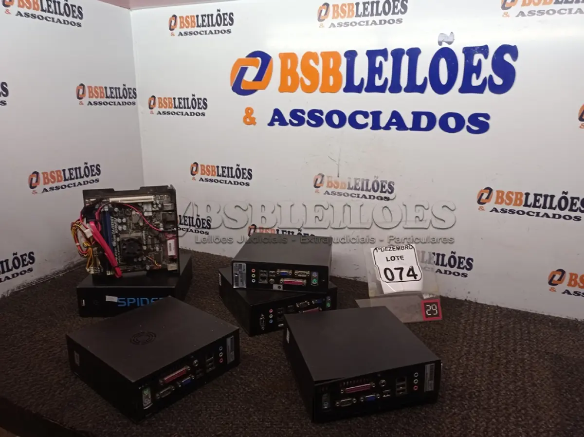 LOTE 074 - 05 MINI CPU’S MARCA SPIDER. (NO ESTADO) ATENÇÃO! FAZER A VISITAÇÃO ANTES DE ARREMATAR, NÃO SABEMOS SE FUNCIONA. LEILÃO NÃO TEM GARANTIA E NEM DEVOLUÇÃO, SUJEITO A POSSÍVEIS AVARIAS VISÍVEIS/OCULTAS E/OU AUSÊNCIA DE COMPONENTES.
