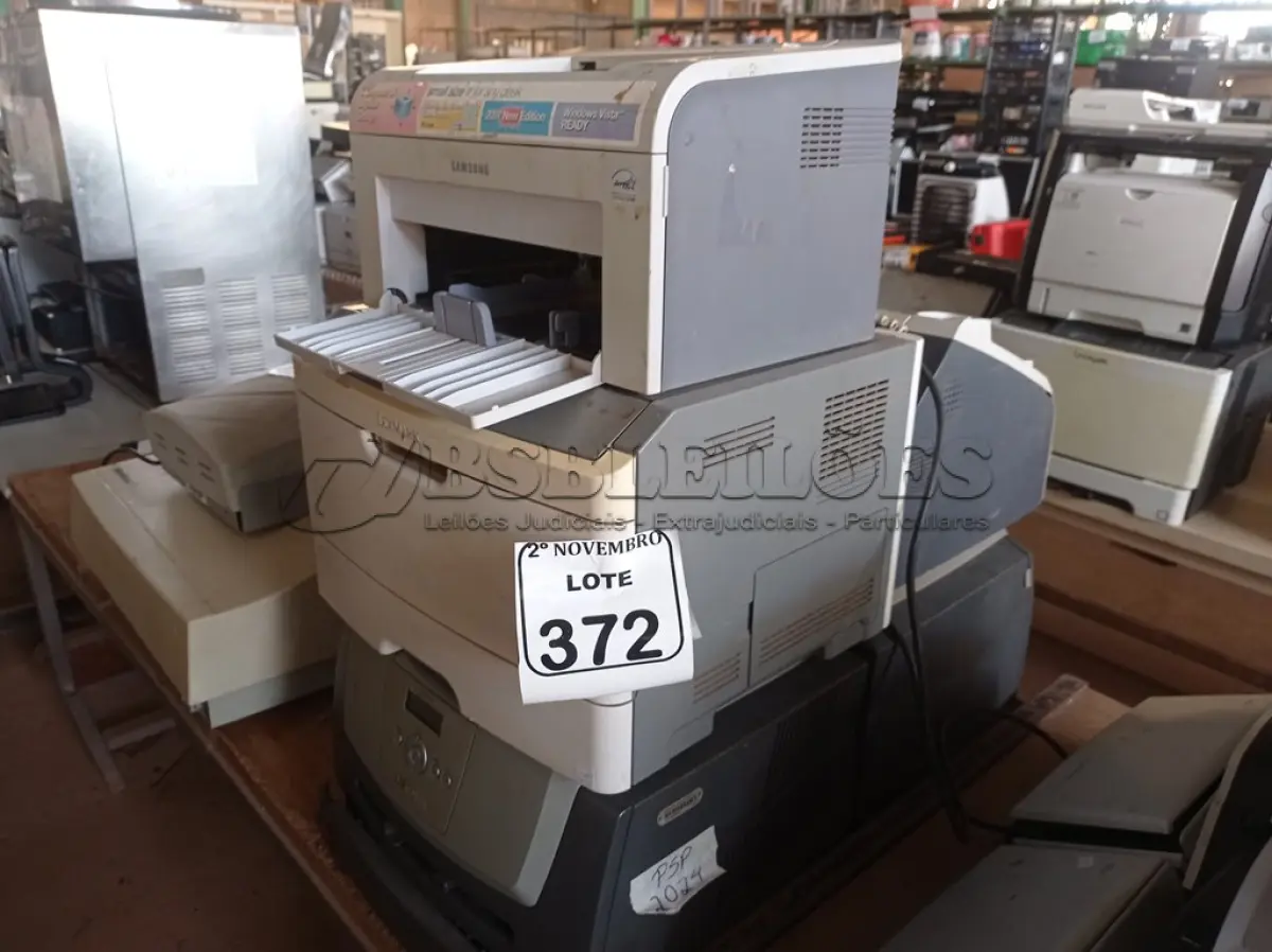 LOTE 372 - 04 IMPRESSORAS MARCAS E MODELOS DIVERSOS E 01 APARELHO DE FAX. (NO ESTADO) ATENÇÃO! FAZER A VISITAÇÃO ANTES DE ARREMATAR, NÃO SABEMOS SE FUNCIONA. LEILÃO NÃO TEM GARANTIA E NEM DEVOLUÇÃO, SUJEITO A POSSÍVEIS AVARIAS VISÍVEIS/OCULTAS E/OU AUSÊNCIA DE COMPONENTES.