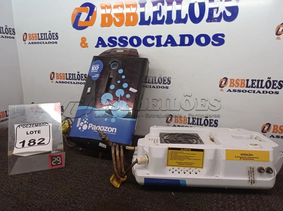 LOTE 182 - 02 GERADORES DE OZÔNIO P/PISCINA. (NO ESTADO) ATENÇÃO! FAZER A VISITAÇÃO ANTES DE ARREMATAR, NÃO SABEMOS SE FUNCIONA. LEILÃO NÃO TEM GARANTIA E NEM DEVOLUÇÃO, SUJEITO A POSSÍVEIS AVARIAS VISÍVEIS/OCULTAS E/OU AUSÊNCIA DE COMPONENTES.