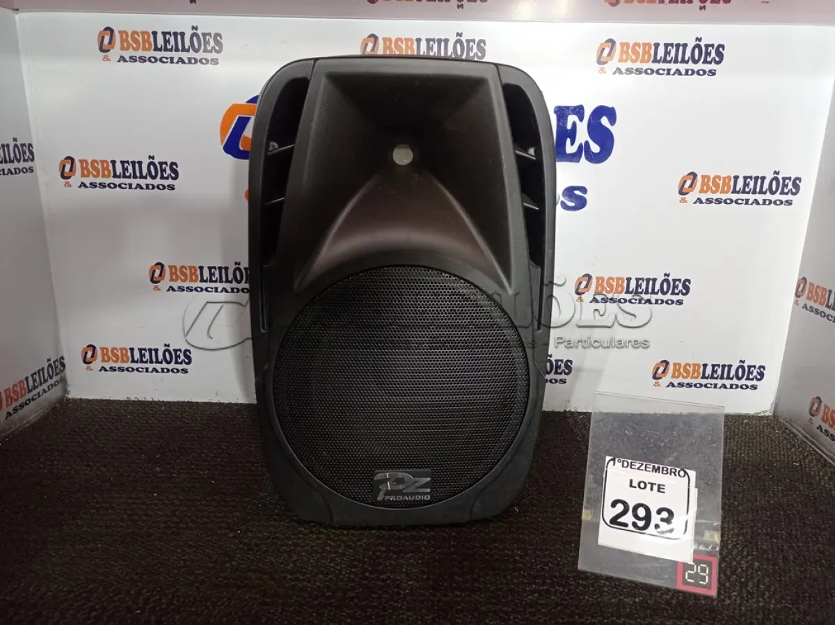 LOTE 293 - 01 CAIXA DE SOM PASSIVA MARCA PZ PRO ÁUDIO. (NO ESTADO) ATENÇÃO! FAZER A VISITAÇÃO ANTES DE ARREMATAR, NÃO SABEMOS SE FUNCIONA. LEILÃO NÃO TEM GARANTIA E NEM DEVOLUÇÃO, SUJEITO A POSSÍVEIS AVARIAS VISÍVEIS/OCULTAS E/OU AUSÊNCIA DE COMPONENTES.