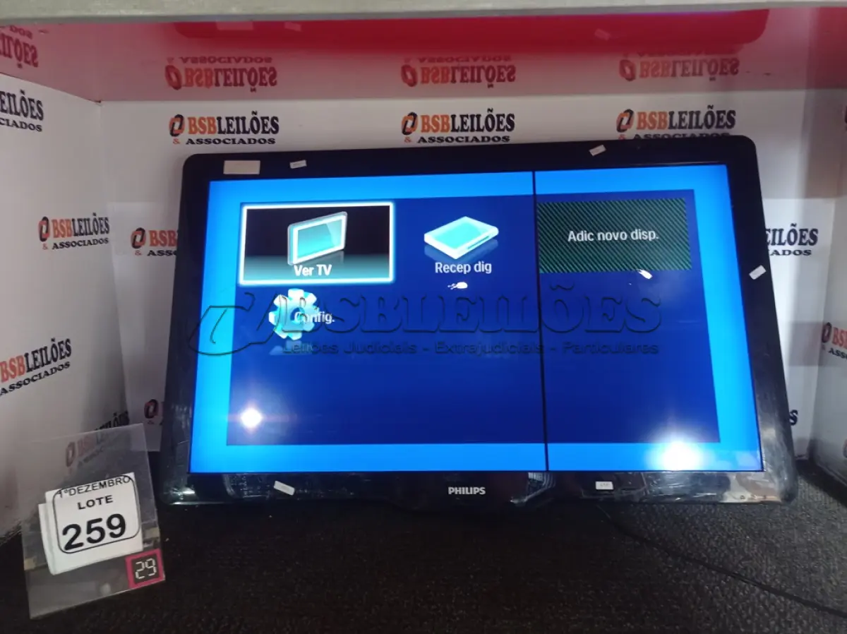 LOTE 259 - 01 TV MARCA PHILIPS 40” POLEGADAS PARA RETIRADA DE PEÇAS. (NO ESTADO) ATENÇÃO! FAZER A VISITAÇÃO ANTES DE ARREMATAR, NÃO SABEMOS SE FUNCIONA. LEILÃO NÃO TEM GARANTIA E NEM DEVOLUÇÃO, SUJEITO A POSSÍVEIS AVARIAS VISÍVEIS/OCULTAS E/OU AUSÊNCIA DE COMPONENTES.