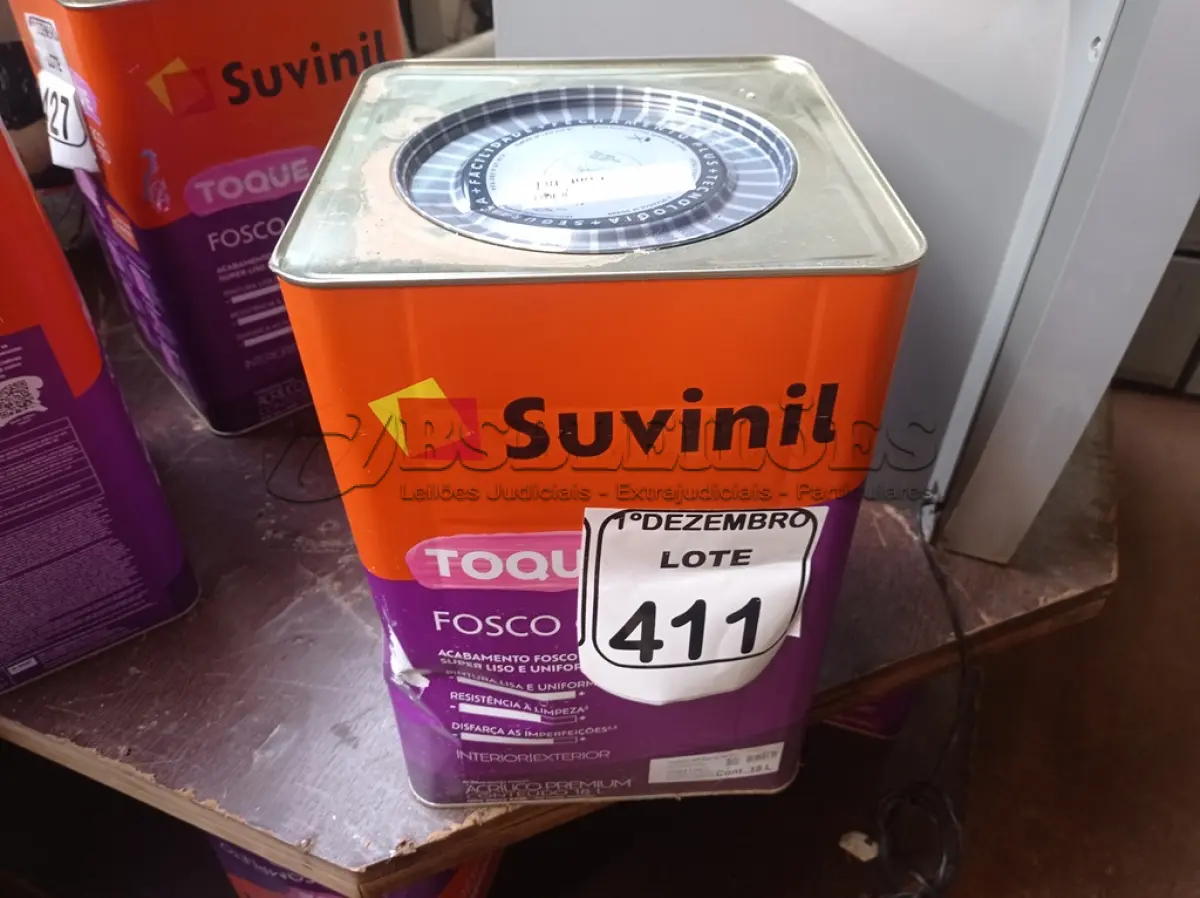 LOTE 411 - 01 LATA DE TINTA MARCA SUVINIL COR BRANCO NEVE ACRÍLICA PREMIUM 18L. (VALIDADE 10/2027)(NOVO) (NO ESTADO) ATENÇÃO! FAZER A VISITAÇÃO ANTES DE ARREMATAR, NÃO SABEMOS SE FUNCIONA. LEILÃO NÃO TEM GARANTIA E NEM DEVOLUÇÃO, SUJEITO A POSSÍVEIS AVARIAS VISÍVEIS/OCULTAS E/OU AUSÊNCIA DE COMPONENTES.