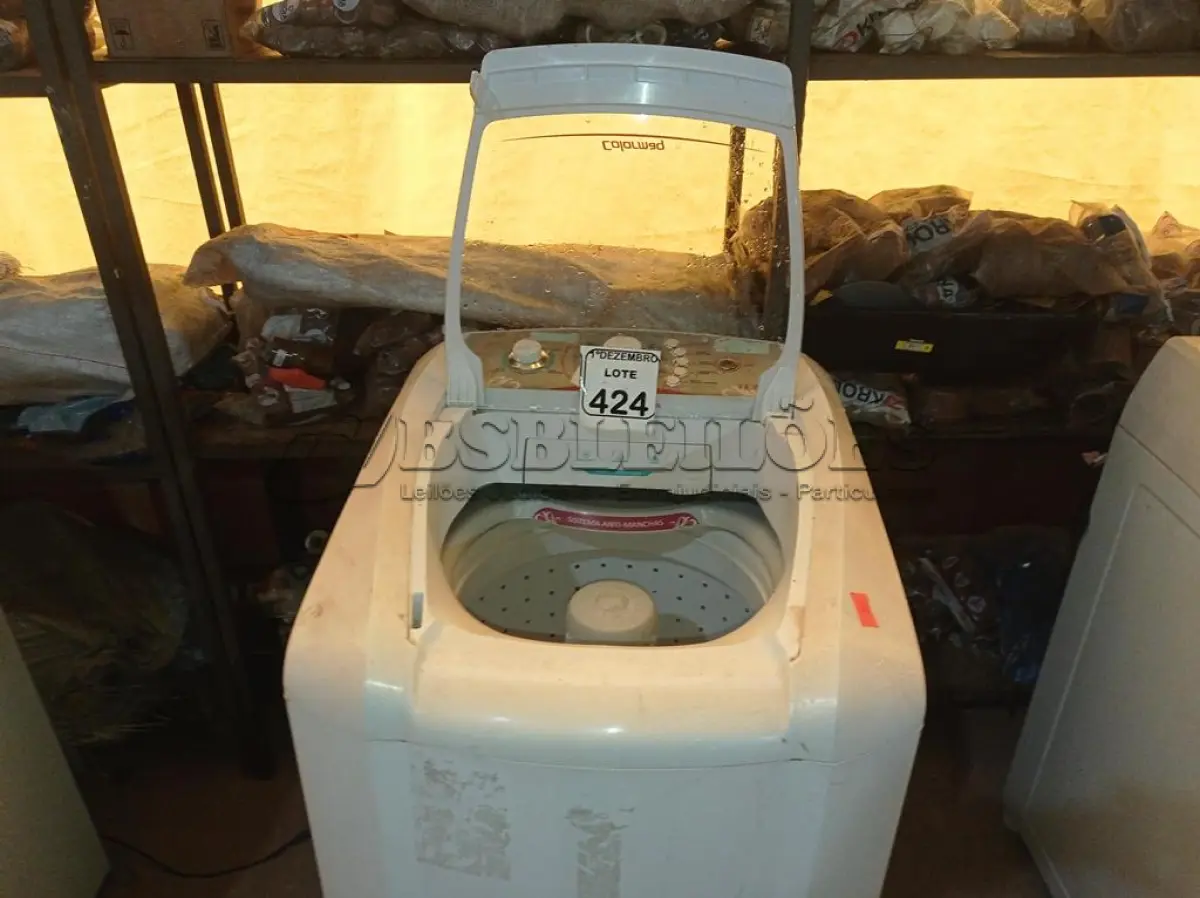 LOTE 424 - 01 MÁQUINA DE LAVAR MARCA COLORMAQ 11.5KG 220V. (NO ESTADO) ATENÇÃO! FAZER A VISITAÇÃO ANTES DE ARREMATAR, NÃO SABEMOS SE FUNCIONA. LEILÃO NÃO TEM GARANTIA E NEM DEVOLUÇÃO, SUJEITO A POSSÍVEIS AVARIAS VISÍVEIS/OCULTAS E/OU AUSÊNCIA DE COMPONENTES.