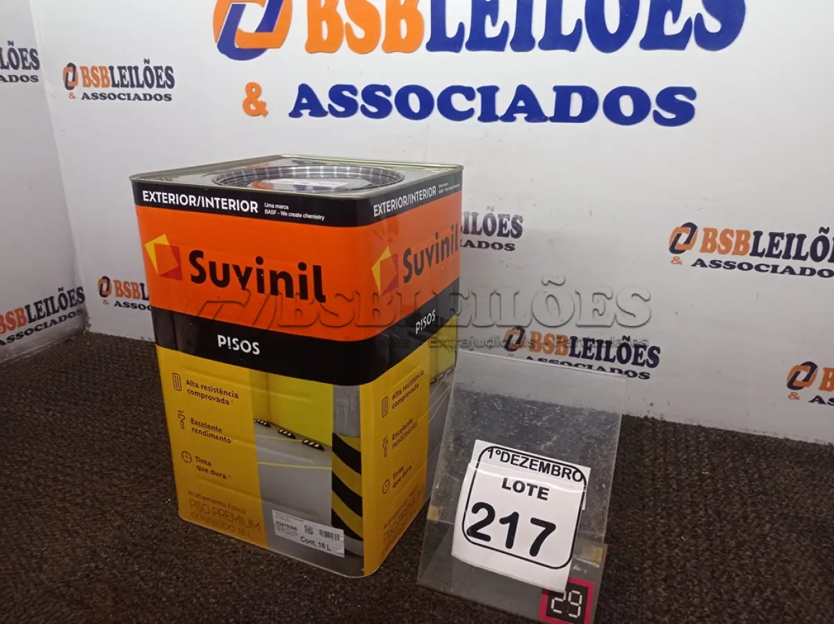 LOTE 217 - 01 LATA DE TINTA MARCA SUVINIL COR CINZA FOSCO ESCURO 18L.(NOVO)  (VALIDADE 10/2027)(NO ESTADO) ATENÇÃO! FAZER A VISITAÇÃO ANTES DE ARREMATAR, NÃO SABEMOS SE FUNCIONA. LEILÃO NÃO TEM GARANTIA E NEM DEVOLUÇÃO, SUJEITO A POSSÍVEIS AVARIAS VISÍVEIS/OCULTAS E/OU AUSÊNCIA DE COMPONENTES.