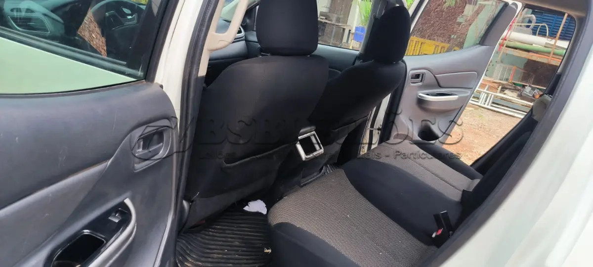 LOTE 001 - 01 MMC/TRITON SPORT GLS AUTOMATICA, COR BRANCA, DIESEL , ANO 2022/2023, 120.000 KM RODADOS (ZERADA) (NO ESTADO)