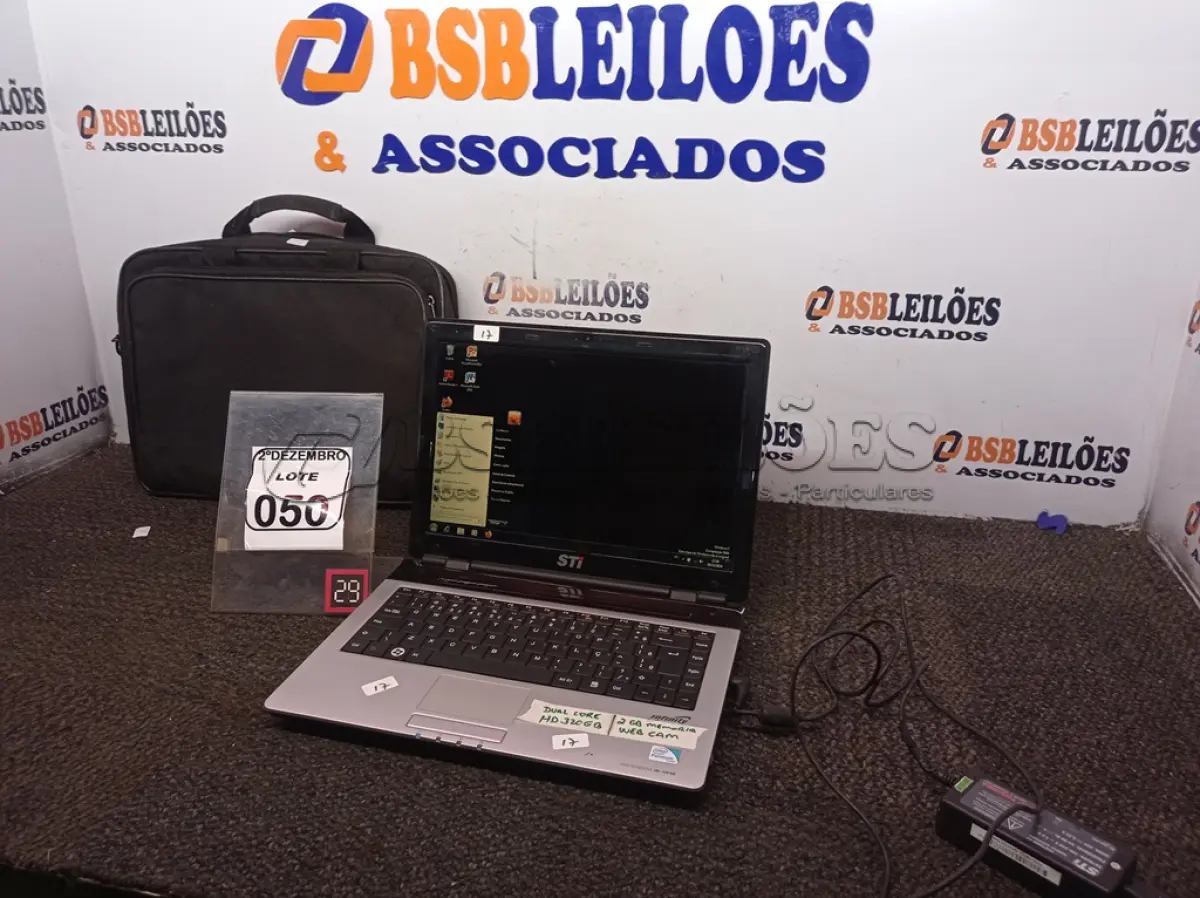 LOTE 050 - 01 NOTEBOOK MARCA STI DUAL CORE HD320GB, 2GB DE MEMÓRIA E WEBCAM C/MALETA E FONTE. (NO ESTADO) ATENÇÃO! FAZER A VISITAÇÃO ANTES DE ARREMATAR, NÃO SABEMOS SE FUNCIONA. LEILÃO NÃO TEM GARANTIA E NEM DEVOLUÇÃO, SUJEITO A POSSÍVEIS AVARIAS VISÍVEIS/OCULTAS E/OU AUSÊNCIA DE COMPONENTES.