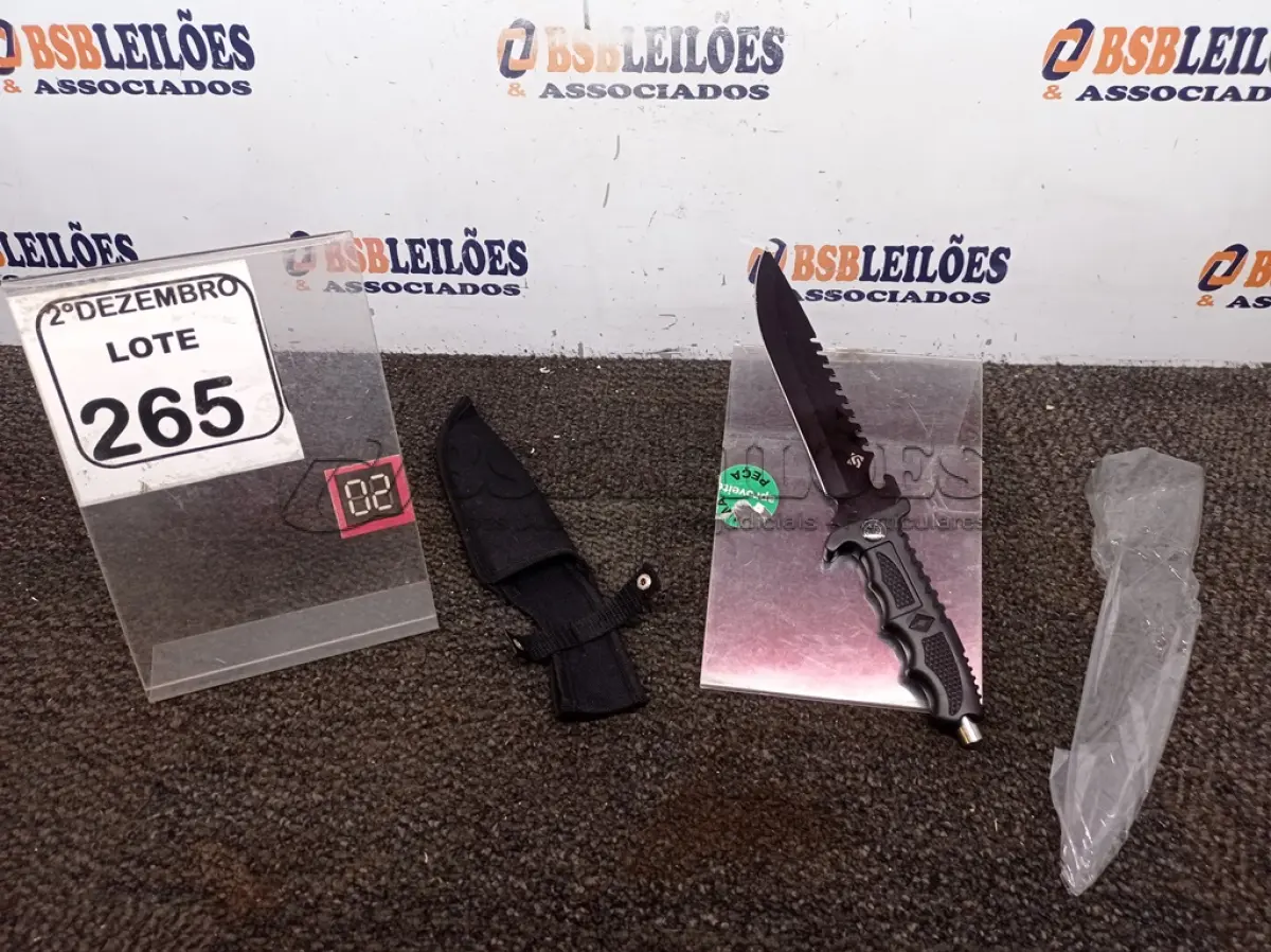 LOTE 265 - 01 FACA TAMANHO MEDIANO(NOVO). (NO ESTADO) ATENÇÃO! FAZER A VISITAÇÃO ANTES DE ARREMATAR, NÃO SABEMOS SE FUNCIONA. LEILÃO NÃO TEM GARANTIA E NEM DEVOLUÇÃO, SUJEITO A POSSÍVEIS AVARIAS VISÍVEIS/OCULTAS E/OU AUSÊNCIA DE COMPONENTES.