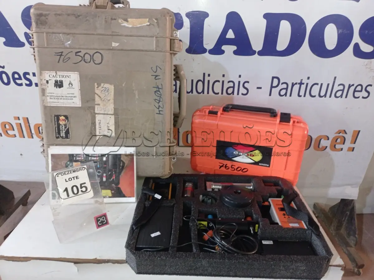 LOTE 105 - 01 ESPECTÔMETRO DE GÁS MARCA SMITHS MODELO GASID. (NO ESTADO) ATENÇÃO! FAZER A VISITAÇÃO ANTES DE ARREMATAR, NÃO SABEMOS SE FUNCIONA. LEILÃO NÃO TEM GARANTIA E NEM DEVOLUÇÃO, SUJEITO A POSSÍVEIS AVARIAS VISÍVEIS/OCULTAS E/OU AUSÊNCIA DE COMPONENTES.