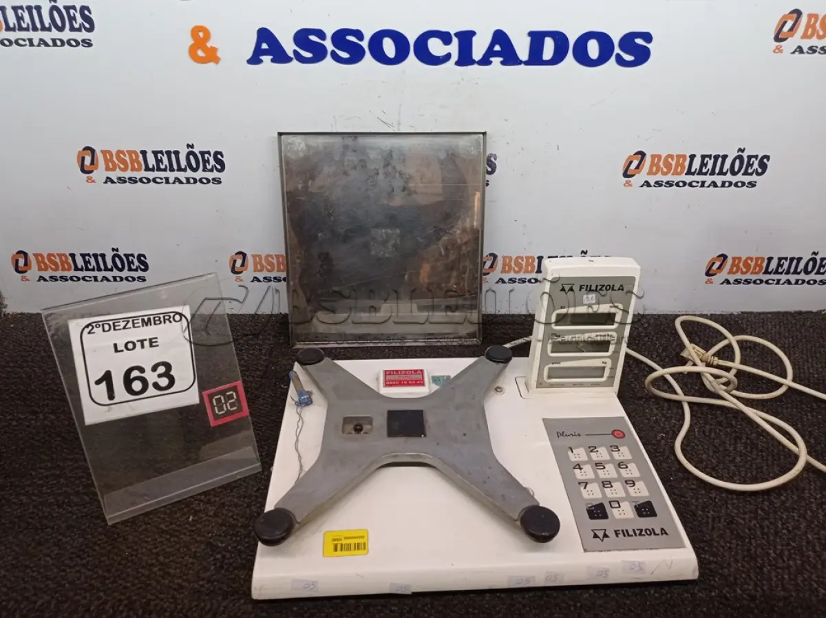 LOTE 163 - 01 BALANÇA MARCA FILIZOLA CAPACIDADE MÁX 15KG. (NO ESTADO) ATENÇÃO! FAZER A VISITAÇÃO ANTES DE ARREMATAR, NÃO SABEMOS SE FUNCIONA. LEILÃO NÃO TEM GARANTIA E NEM DEVOLUÇÃO, SUJEITO A POSSÍVEIS AVARIAS VISÍVEIS/OCULTAS E/OU AUSÊNCIA DE COMPONENTES.