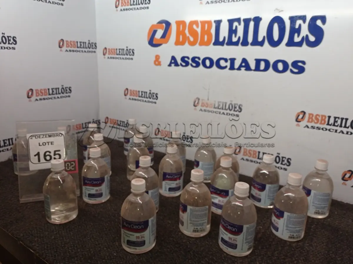 LOTE 165 - 01 LOTE C/VÁRIOS ÁLCOOL-GEL ANTISSÉPTICOS MARCA AVIV CLEAN. (NO ESTADO) ATENÇÃO! FAZER A VISITAÇÃO ANTES DE ARREMATAR, NÃO SABEMOS SE FUNCIONA. LEILÃO NÃO TEM GARANTIA E NEM DEVOLUÇÃO, SUJEITO A POSSÍVEIS AVARIAS VISÍVEIS/OCULTAS E/OU AUSÊNCIA DE COMPONENTES.