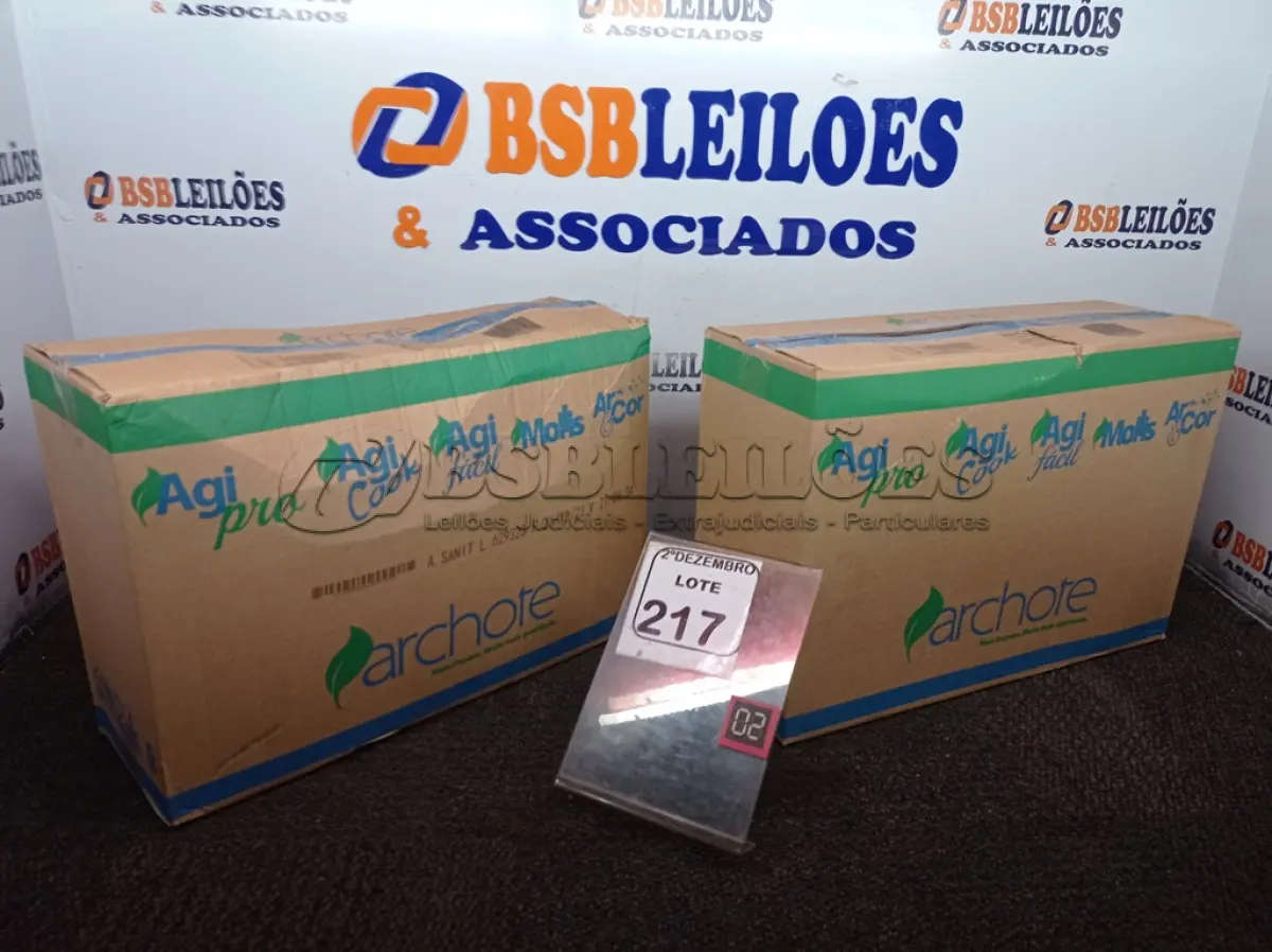 LOTE 217 - 02 CAIXAS C/03 GALÕES DE ÁGUA SANITÁRIA DE 5L CADA, MARCA AGI FÁCIL. (NO ESTADO) ATENÇÃO! FAZER A VISITAÇÃO ANTES DE ARREMATAR, NÃO SABEMOS SE FUNCIONA. LEILÃO NÃO TEM GARANTIA E NEM DEVOLUÇÃO, SUJEITO A POSSÍVEIS AVARIAS VISÍVEIS/OCULTAS E/OU AUSÊNCIA DE COMPONENTES.