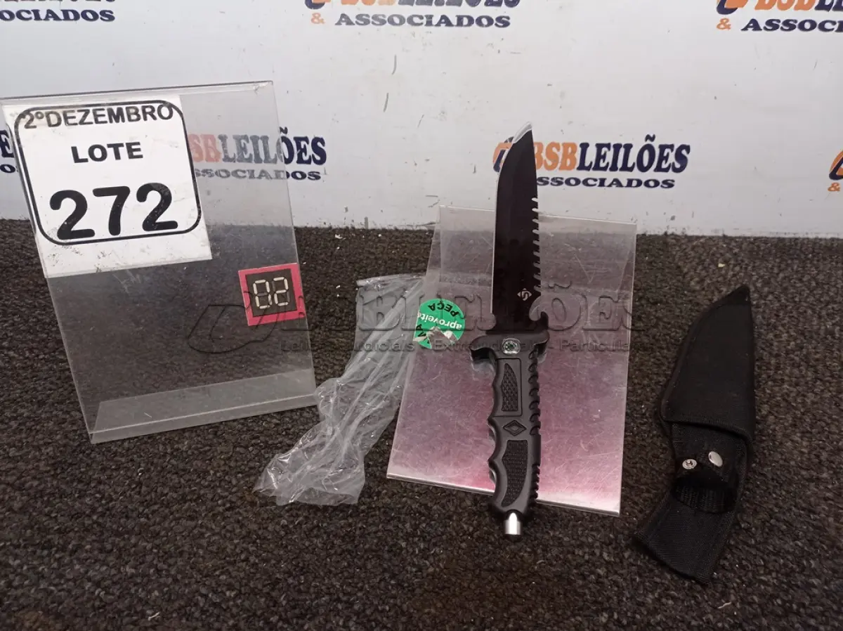 LOTE 272 - 01 FACA TAMANHO MEDIANO(NOVO). (NO ESTADO) ATENÇÃO! FAZER A VISITAÇÃO ANTES DE ARREMATAR, NÃO SABEMOS SE FUNCIONA. LEILÃO NÃO TEM GARANTIA E NEM DEVOLUÇÃO, SUJEITO A POSSÍVEIS AVARIAS VISÍVEIS/OCULTAS E/OU AUSÊNCIA DE COMPONENTES.