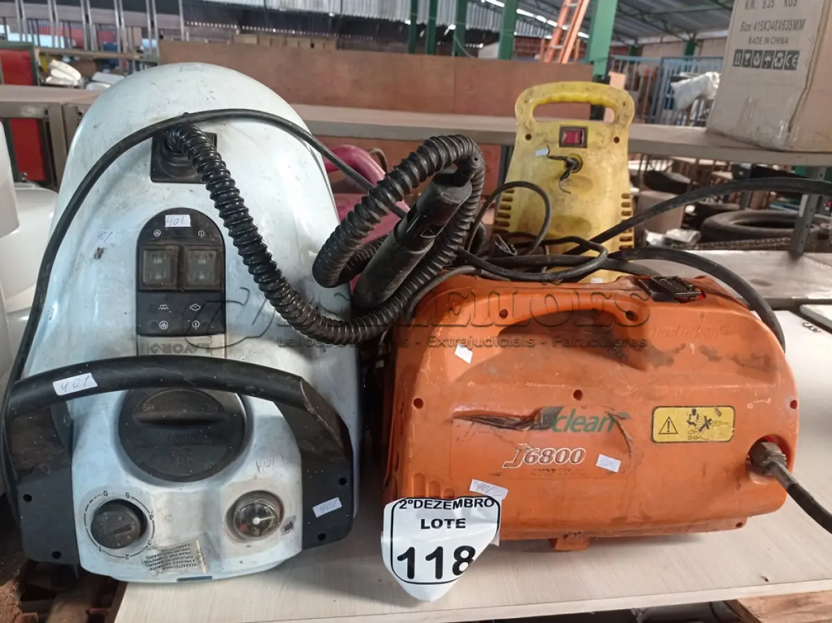 LOTE 118 - 03 LAVADORAS DE ALTA PRESSÃO MARCAS E MODELOS DIVERSOS E 01 LAVADORA A VAPOR. (NO ESTADO) ATENÇÃO! FAZER A VISITAÇÃO ANTES DE ARREMATAR, NÃO SABEMOS SE FUNCIONA. LEILÃO NÃO TEM GARANTIA E NEM DEVOLUÇÃO, SUJEITO A POSSÍVEIS AVARIAS VISÍVEIS/OCULTAS E/OU AUSÊNCIA DE COMPONENTES.