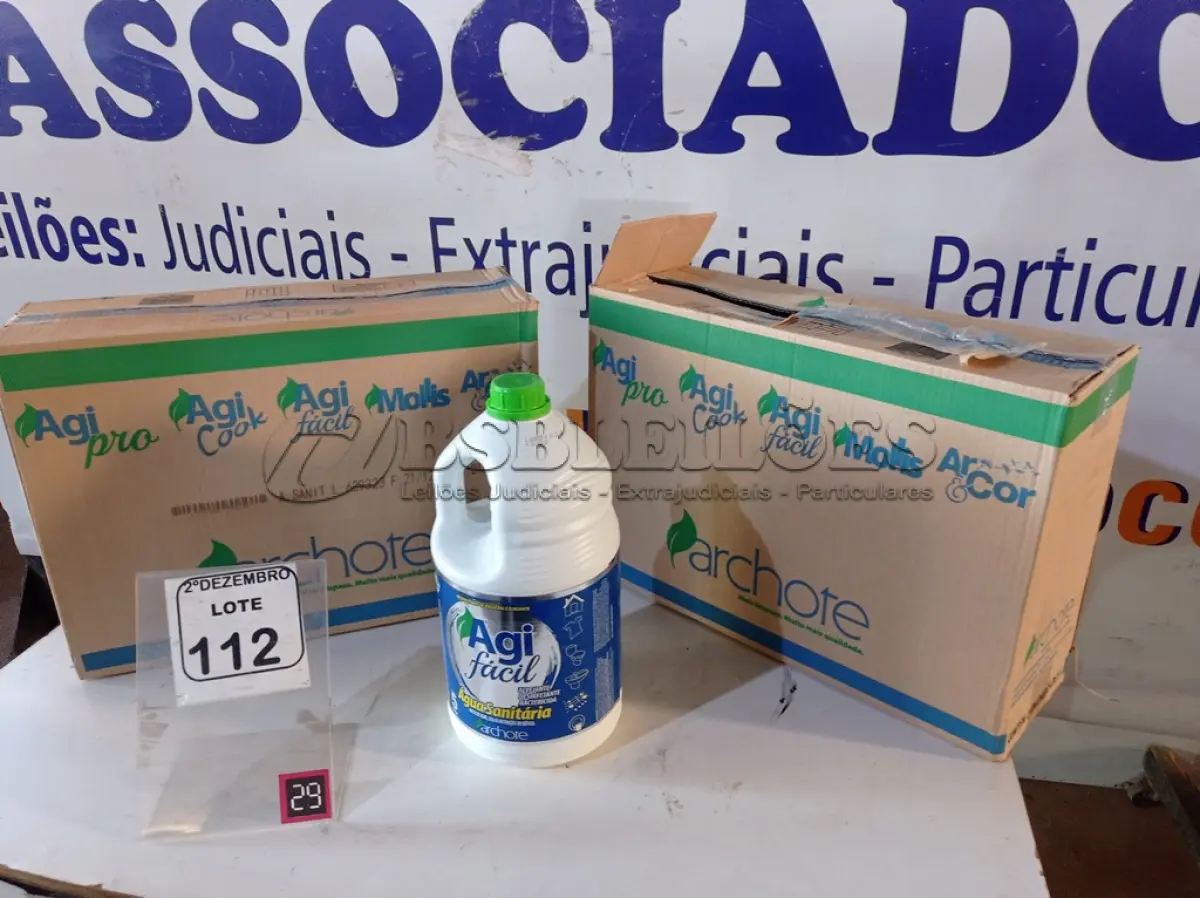LOTE 112 - 02 CAIXAS C/03 GALÕES DE ÁGUA SANITÁRIA DE 5L CADA, MARCA AGI FÁCIL. (NO ESTADO) ATENÇÃO! FAZER A VISITAÇÃO ANTES DE ARREMATAR, NÃO SABEMOS SE FUNCIONA. LEILÃO NÃO TEM GARANTIA E NEM DEVOLUÇÃO, SUJEITO A POSSÍVEIS AVARIAS VISÍVEIS/OCULTAS E/OU AUSÊNCIA DE COMPONENTES.