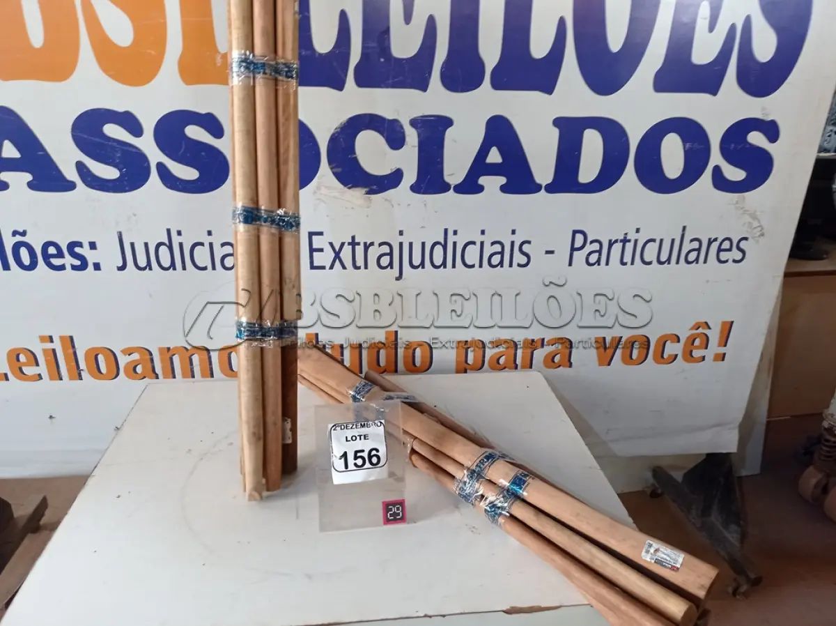 LOTE 156