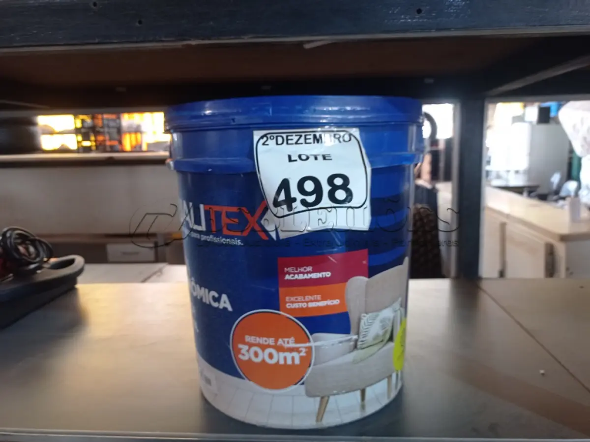 LOTE 498 - 01 GALÃO DE TINTA MARCA QUALITEX 18. (NO ESTADO) ATENÇÃO! FAZER A VISITAÇÃO ANTES DE ARREMATAR, NÃO SABEMOS SE FUNCIONA. LEILÃO NÃO TEM GARANTIA E NEM DEVOLUÇÃO, SUJEITO A POSSÍVEIS AVARIAS VISÍVEIS/OCULTAS E/OU AUSÊNCIA DE COMPONENTES.