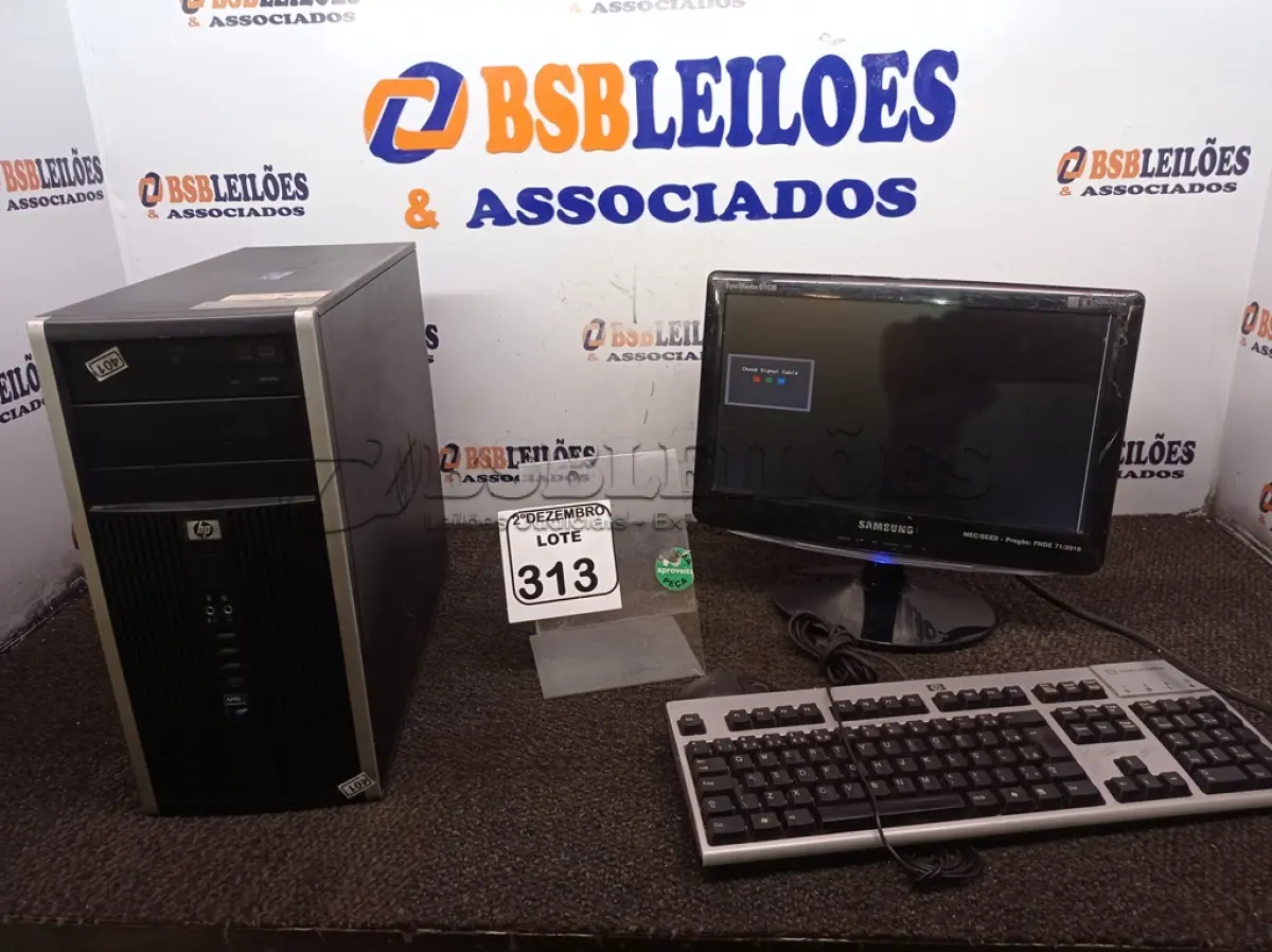LOTE 313 - 01 CPU MARCA HP, 01 MONITOR MARCA SAMSUNG C/TECLADO E MOUSE. (NO ESTADO) ATENÇÃO! FAZER A VISITAÇÃO ANTES DE ARREMATAR, NÃO SABEMOS SE FUNCIONA. LEILÃO NÃO TEM GARANTIA E NEM DEVOLUÇÃO, SUJEITO A POSSÍVEIS AVARIAS VISÍVEIS/OCULTAS E/OU AUSÊNCIA DE COMPONENTES.
