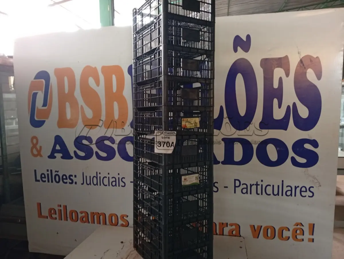 LOTE 350 - 10 CESTAS ORGANIZADORAS. (NO ESTADO) ATENÇÃO! FAZER A VISITAÇÃO ANTES DE ARREMATAR, NÃO SABEMOS SE FUNCIONA. LEILÃO NÃO TEM GARANTIA E NEM DEVOLUÇÃO, SUJEITO A POSSÍVEIS AVARIAS VISÍVEIS/OCULTAS E/OU AUSÊNCIA DE COMPONENTES.