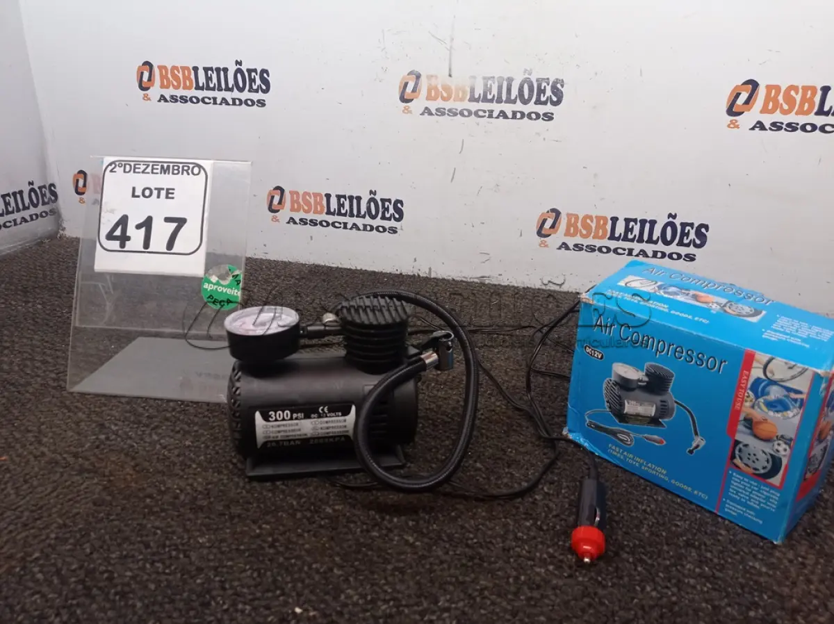LOTE 417 - 01 MINI COMPRESSOR DE AR VEICULAR DC12V. (NO ESTADO) ATENÇÃO! FAZER A VISITAÇÃO ANTES DE ARREMATAR, NÃO SABEMOS SE FUNCIONA. LEILÃO NÃO TEM GARANTIA E NEM DEVOLUÇÃO, SUJEITO A POSSÍVEIS AVARIAS VISÍVEIS/OCULTAS E/OU AUSÊNCIA DE COMPONENTES.