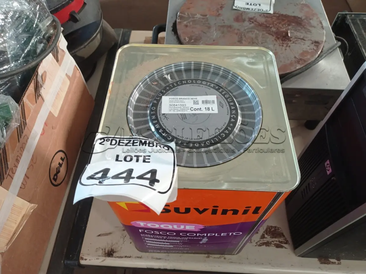LOTE 444 - 01 LATA DE TINTA FOSCO BRANCO NEVE 18L MARCA SUVINIL. (NO ESTADO) ATENÇÃO! FAZER A VISITAÇÃO ANTES DE ARREMATAR, NÃO SABEMOS SE FUNCIONA. LEILÃO NÃO TEM GARANTIA E NEM DEVOLUÇÃO, SUJEITO A POSSÍVEIS AVARIAS VISÍVEIS/OCULTAS E/OU AUSÊNCIA DE COMPONENTES.