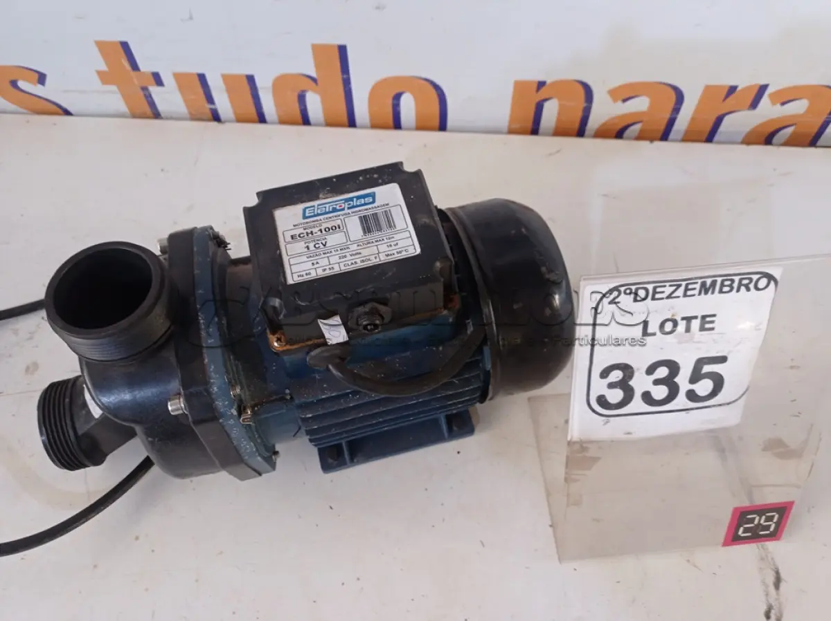 LOTE 335 - 01 MOTOBOMBA CENTRÍFUGA HIDROMASSAGEM MODELO ECH-100I POTÊNCIA 1CV. (NO ESTADO) ATENÇÃO! FAZER A VISITAÇÃO ANTES DE ARREMATAR, NÃO SABEMOS SE FUNCIONA. LEILÃO NÃO TEM GARANTIA E NEM DEVOLUÇÃO, SUJEITO A POSSÍVEIS AVARIAS VISÍVEIS/OCULTAS E/OU AUSÊNCIA DE COMPONENTES.