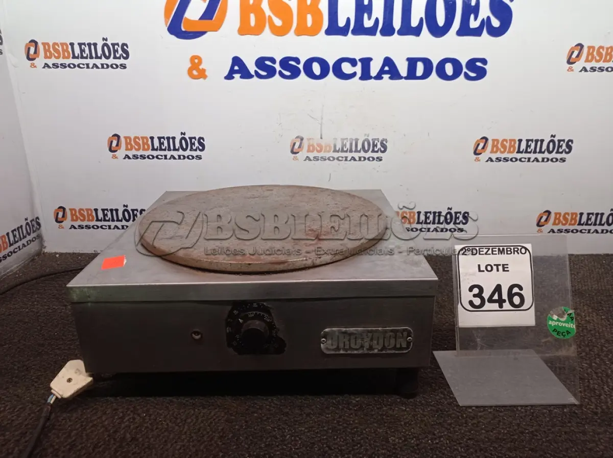 LOTE 346 - 01 CREPEIRA MARCA CROYDON. (NO ESTADO) ATENÇÃO! FAZER A VISITAÇÃO ANTES DE ARREMATAR, NÃO SABEMOS SE FUNCIONA. LEILÃO NÃO TEM GARANTIA E NEM DEVOLUÇÃO, SUJEITO A POSSÍVEIS AVARIAS VISÍVEIS/OCULTAS E/OU AUSÊNCIA DE COMPONENTES.