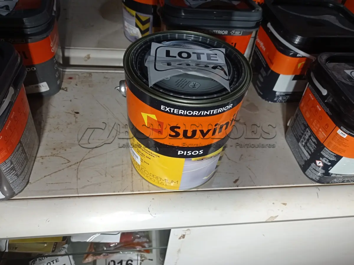 LOTE 145 - 01 LATA DE TINTA ACRÍLICA NA COR FOSCO AZUL MARCA SUVINIL 3,6L (NO ESTADO, NÃO SABEMOS SE FUNCIONA. LEILÃO NÃO TEM GARANTIA E NEM DEVOLUÇÃO, SUJEITO A POSSÍVEIS AVARIAS VISÍVEIS/OCULTAS E/OU AUSÊNCIA DE COMPONENTES)