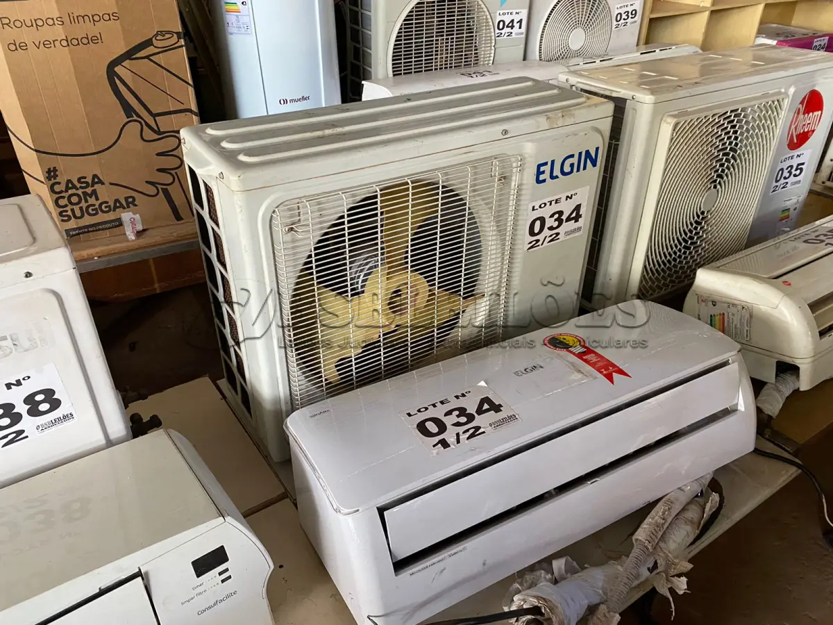 LOTE 034 - 01 KIT AR-CONDICIONADO ELGIN 12000 BTUS (NO ESTADO, NÃO SABEMOS SE FUNCIONA. LEILÃO NÃO TEM GARANTIA E NEM DEVOLUÇÃO, SUJEITO A POSSÍVEIS AVARIAS VISÍVEIS/OCULTAS E/OU AUSÊNCIA DE COMPONENTES)